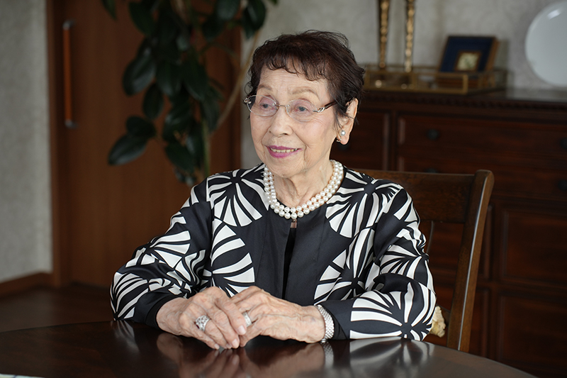株式会社信栄社 会長 小出 和子様(95歳) ロングライフ・クイーンズ宮崎台