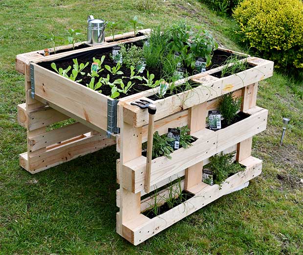 Palettenhochbeet selber bauen