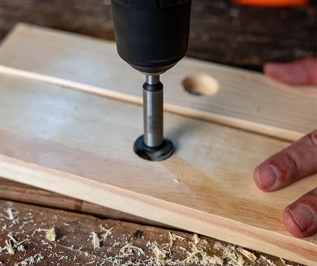 DIY-Idee Ringwurfspiel selber bauen. Anleitungsschritt 2.