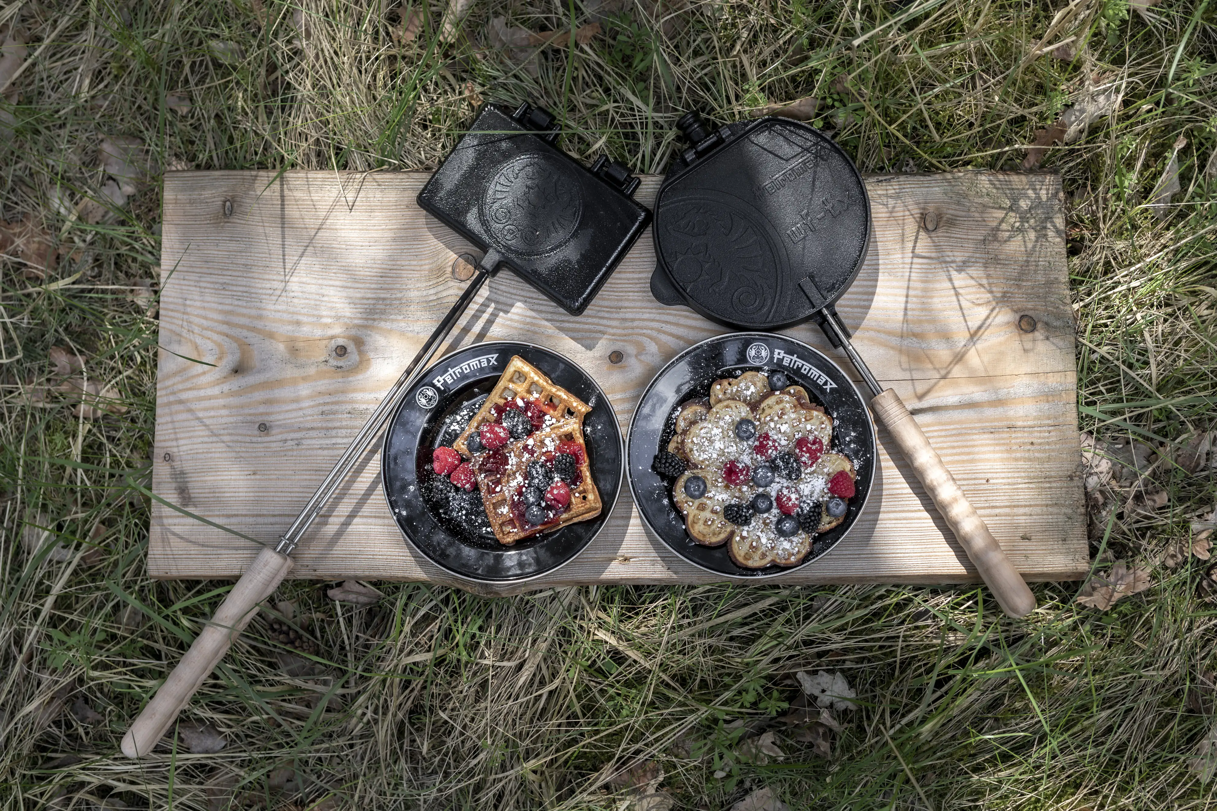 Petromax Waffeleisen zum Wenden