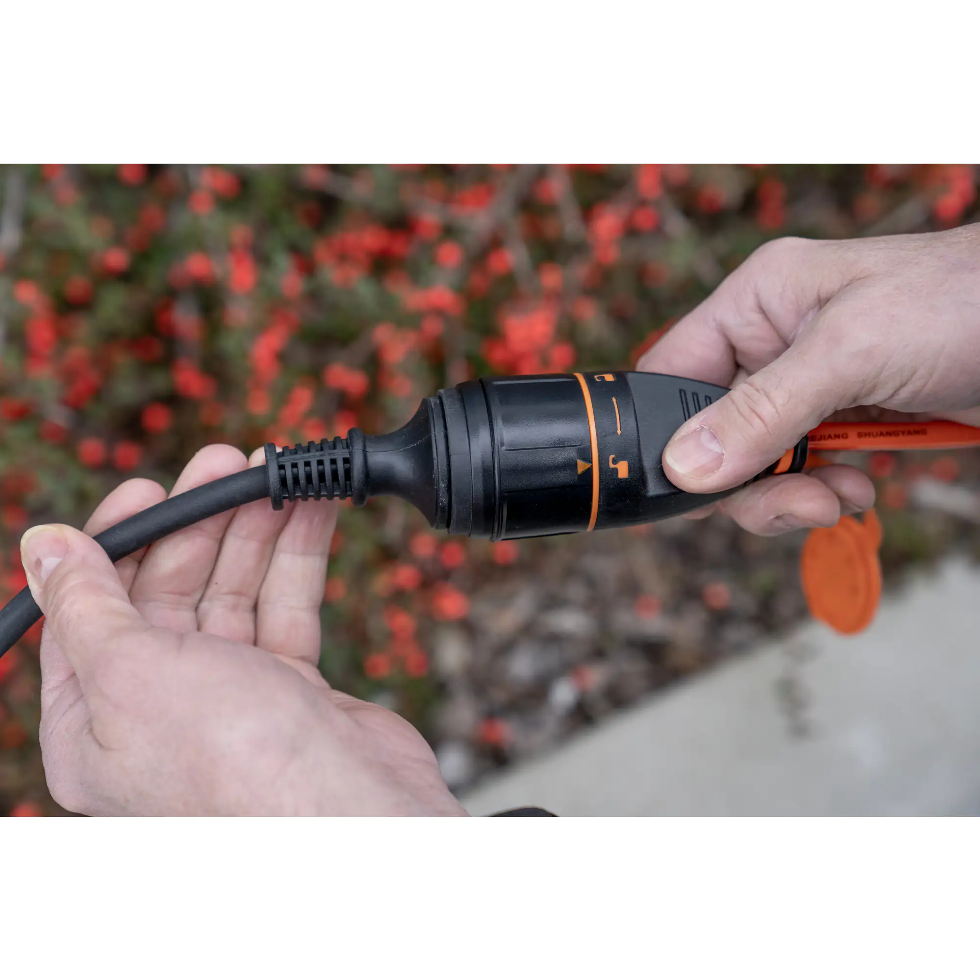 Unitec Verlängerungskabel 10 m H07BQ-F3G1,5, max. 3600W, orange, IP44