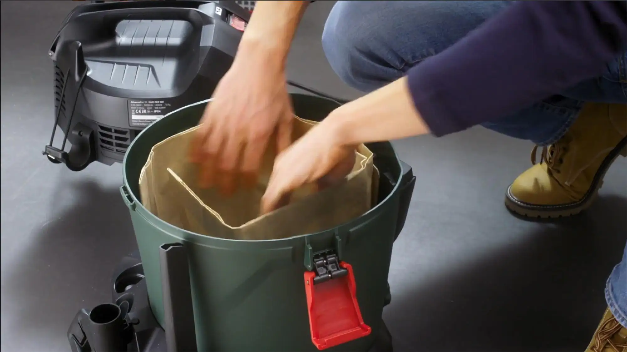 Bosch Nass- und Trockensauger AdvancedVac 20 1200 Watt