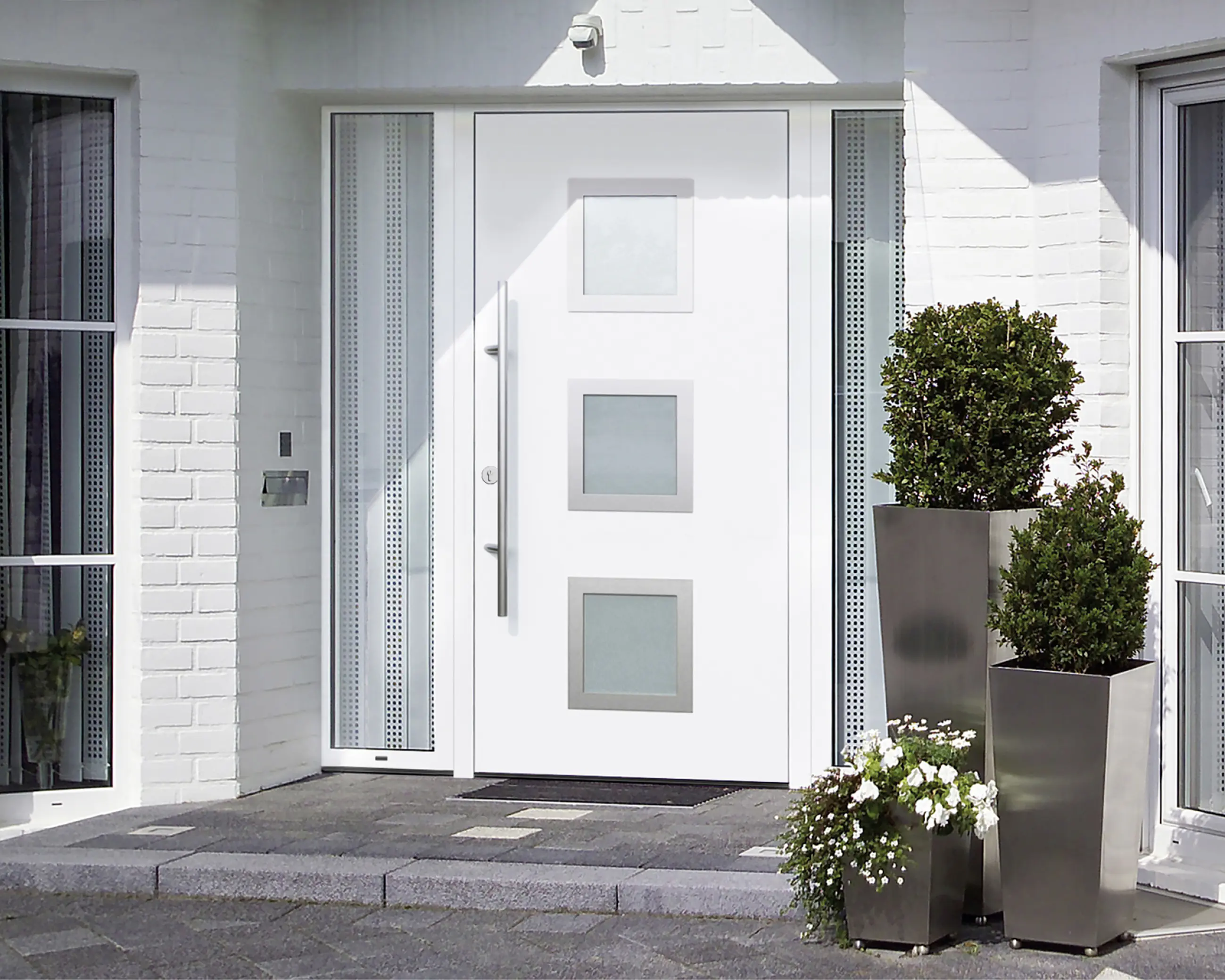 EcoStar Haustür ISOPRO Secur IPS 810S RC2 verkehrsweiß 110 x 210 cm