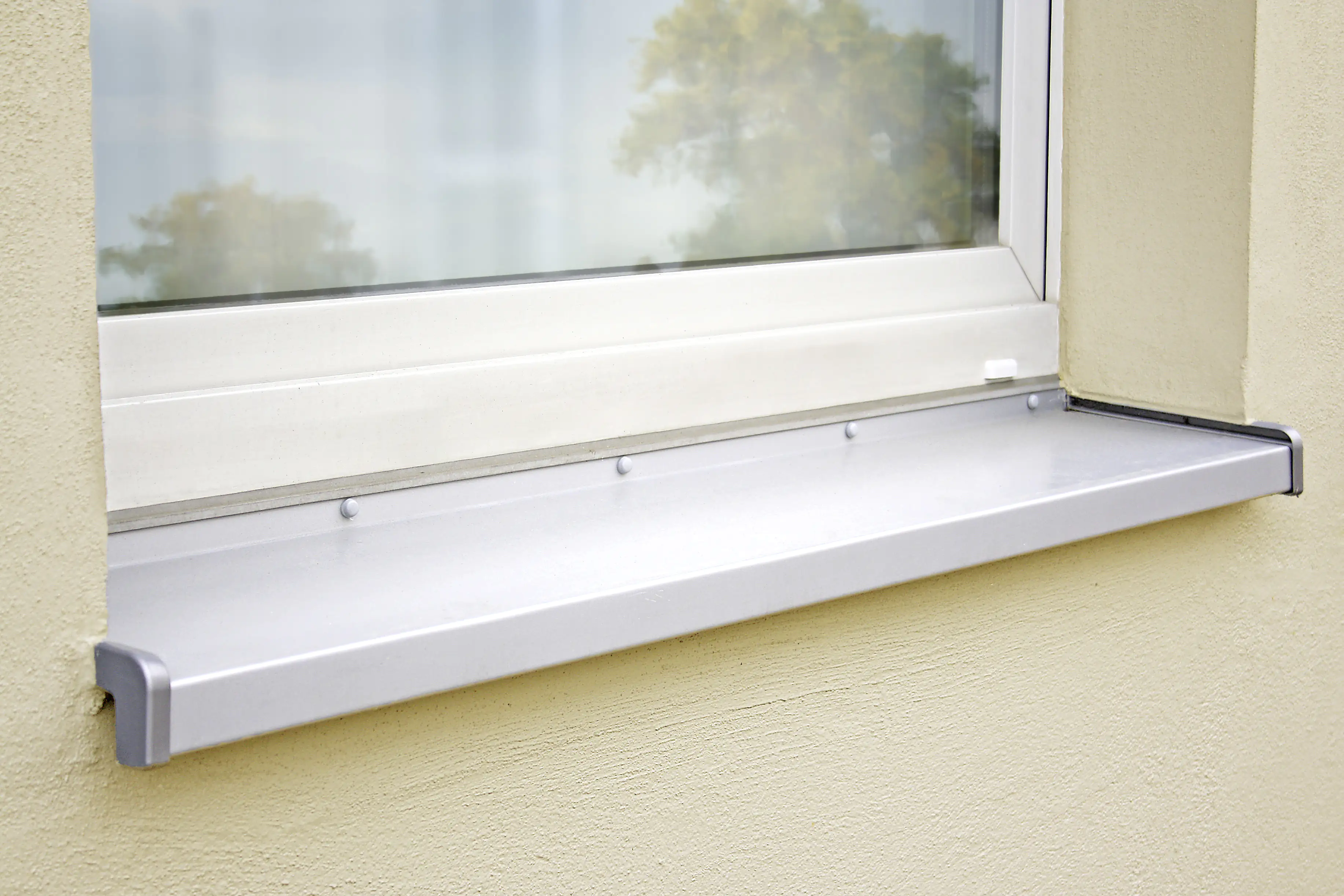 Sarei PVC Seitenteile silber 225 mm
