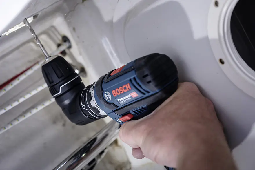 Bosch Professional Akku-Bohrschrauber GSR 12V-15 FC inkl. Akkus & Ladegerät