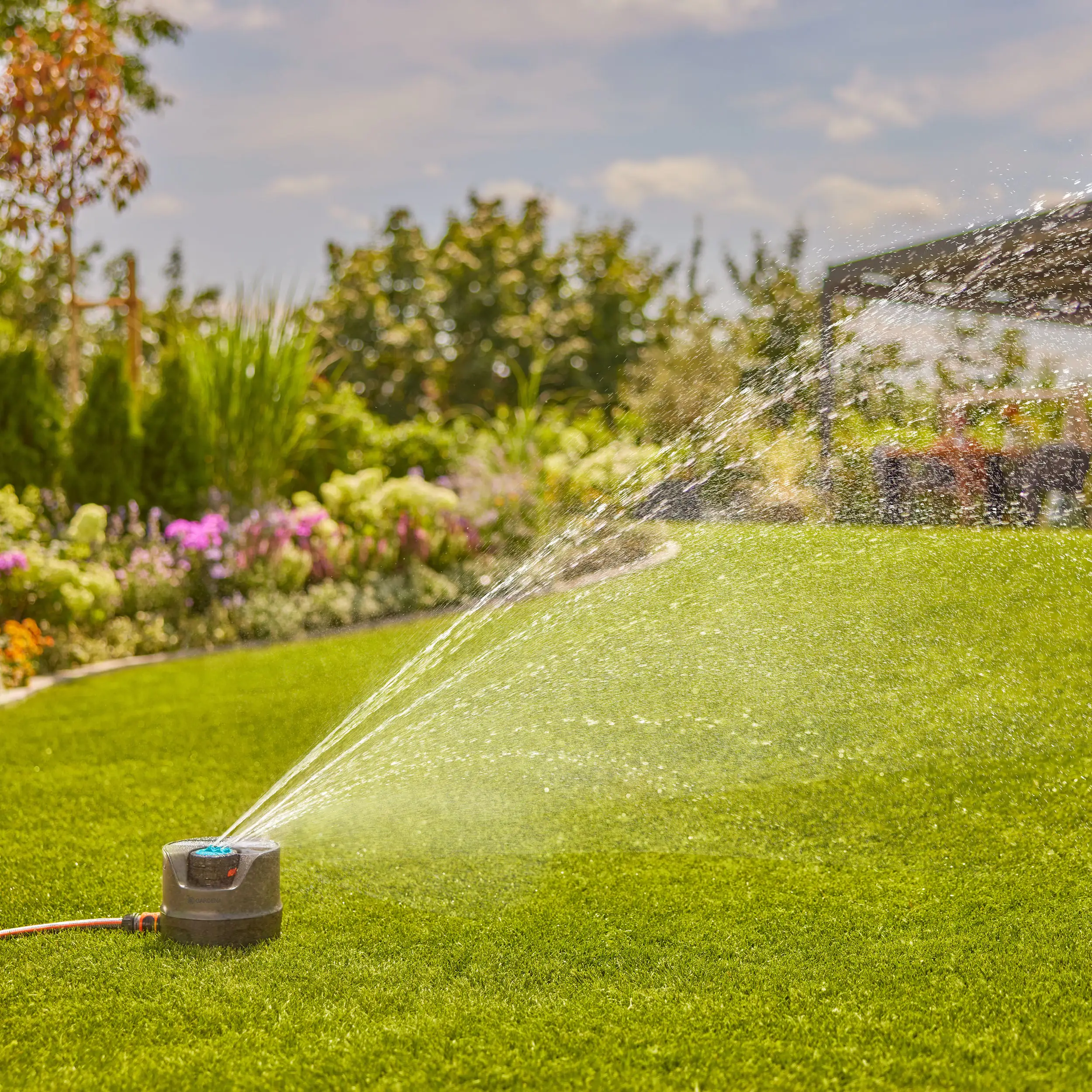 Gardena Bewässerungssystem AquaPrecise für Rasen solarbetrieben