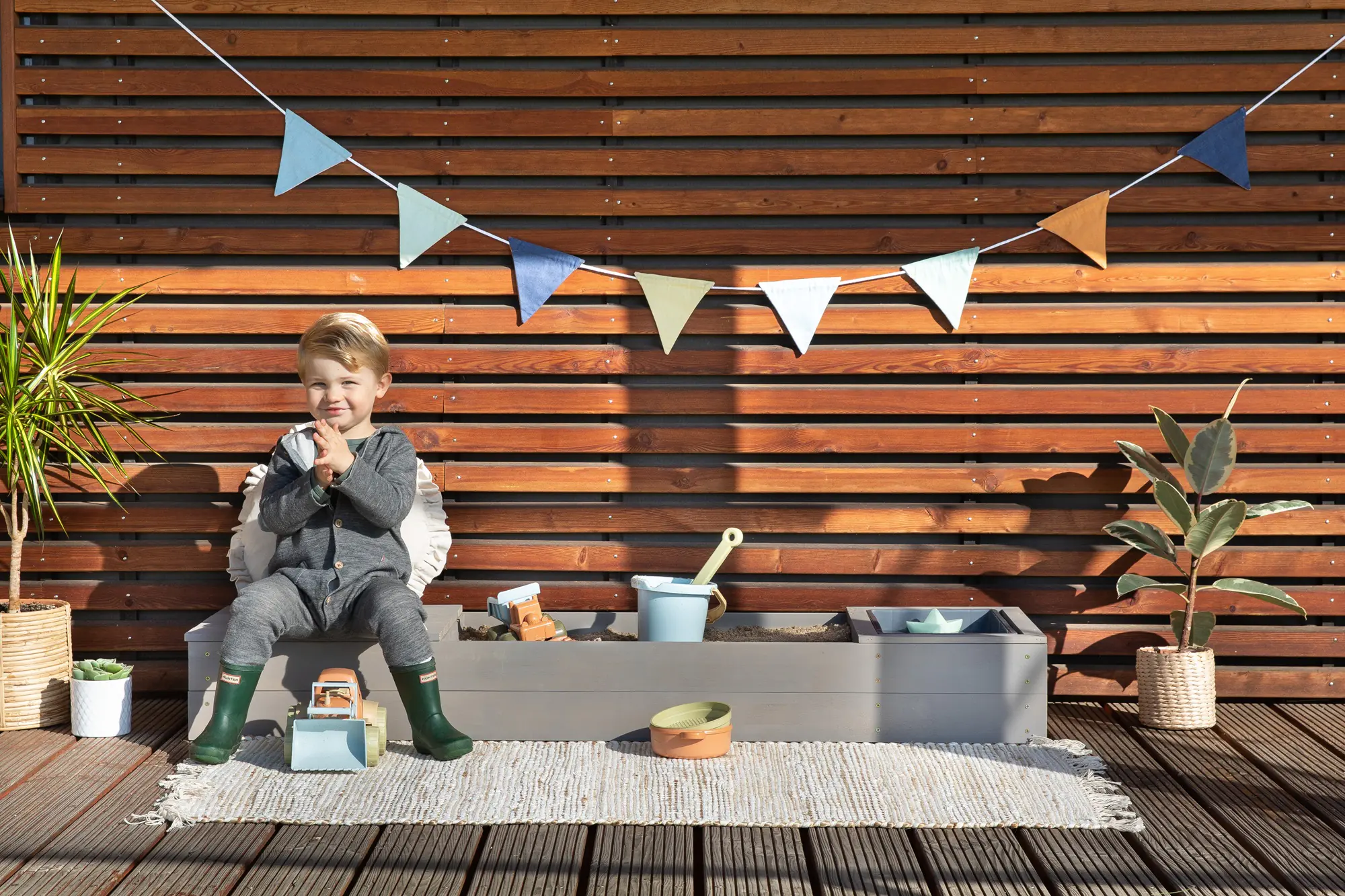 Muddy Buddy Sandkasten Space Saver 150 x 45 x 20 cm