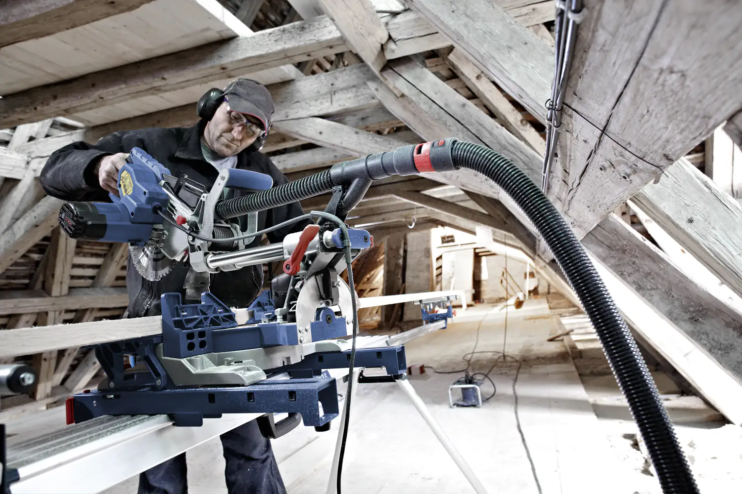 Bosch Professional Paneelsäge GCM 80 SJ