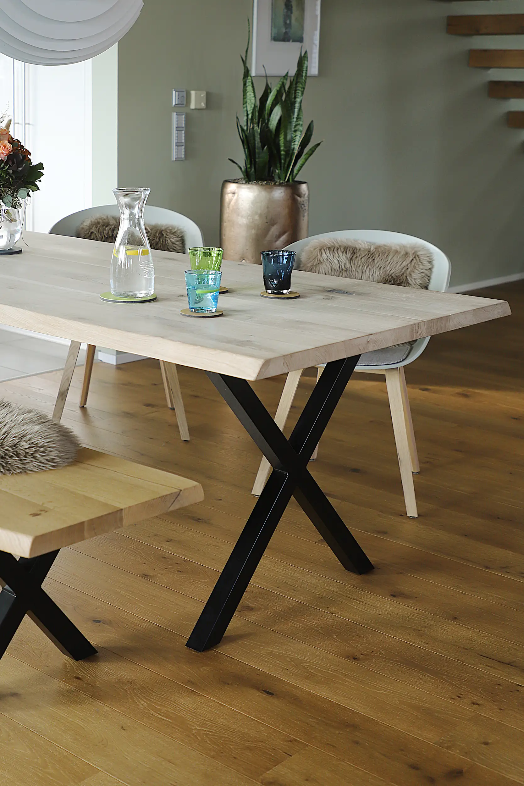 Tischplatte "Live Edge" Akazie massiv mit natürlicher Kante 200 x 90 cm 38 mm