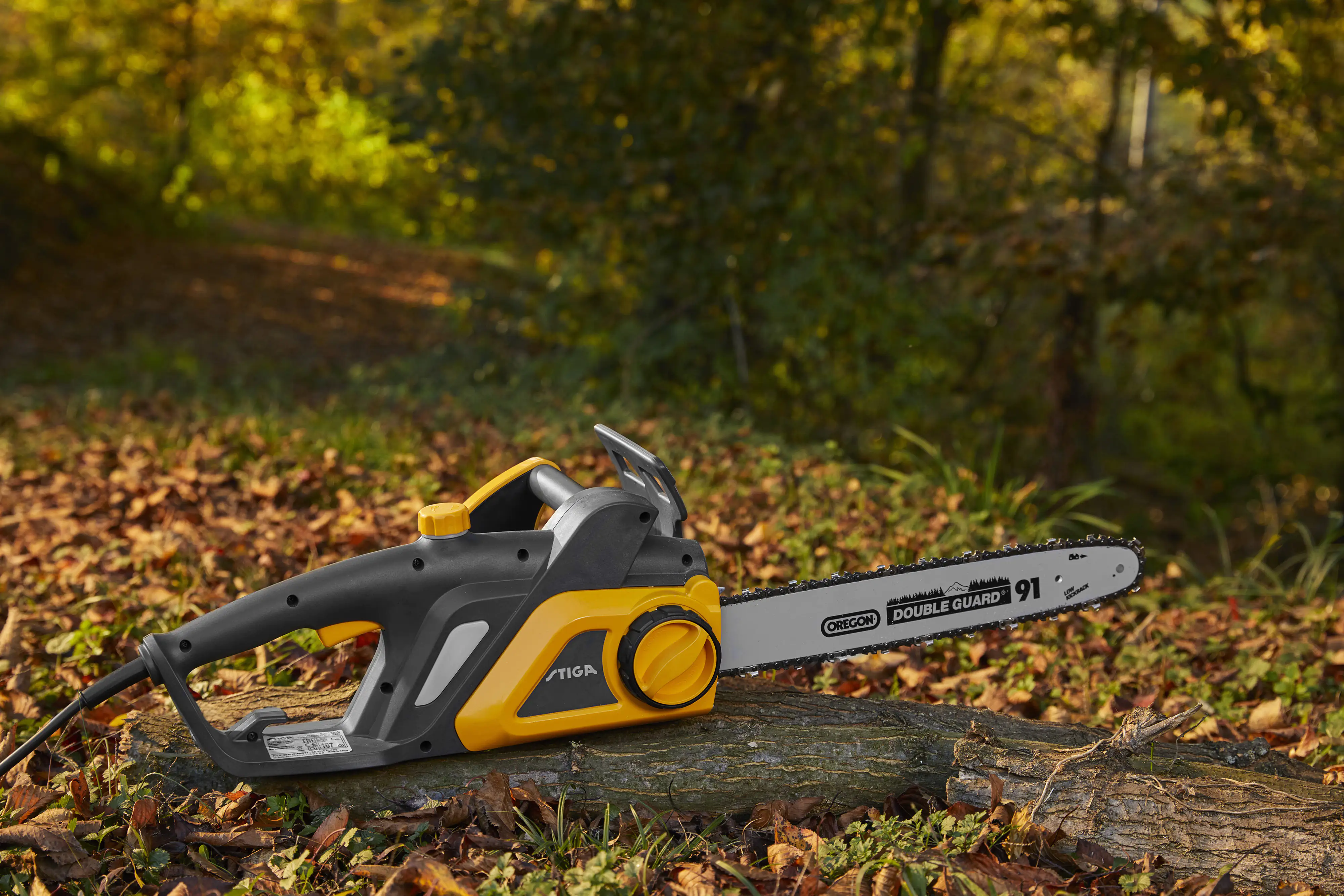 Stiga Elektro Kettensäge CS 122c 2.200 Watt, 40 cm Schwertlänge