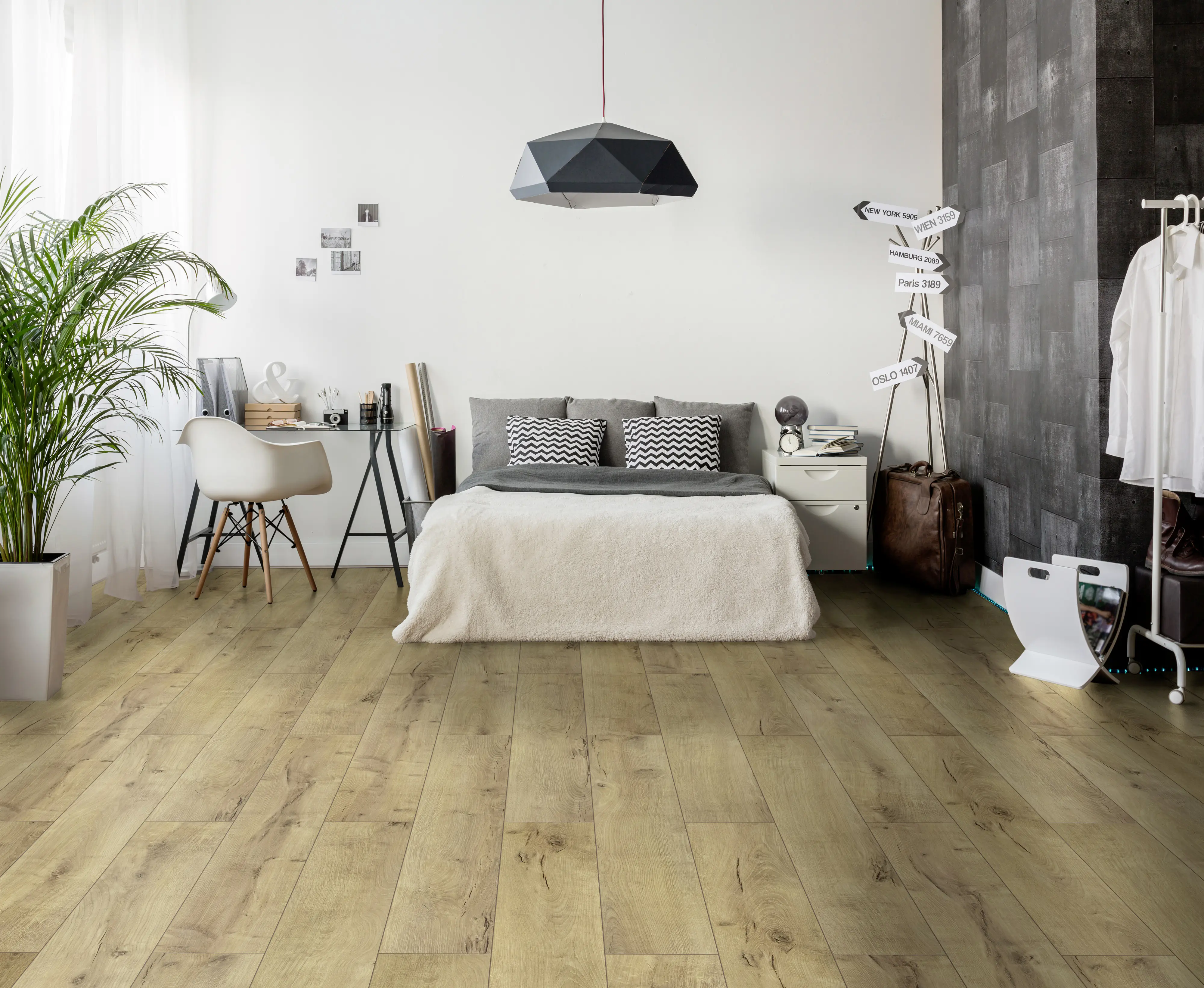 Classen Laminat Megaloc Aquaprotect 128,5 x 19,2 cm 8 mm Oak light natural