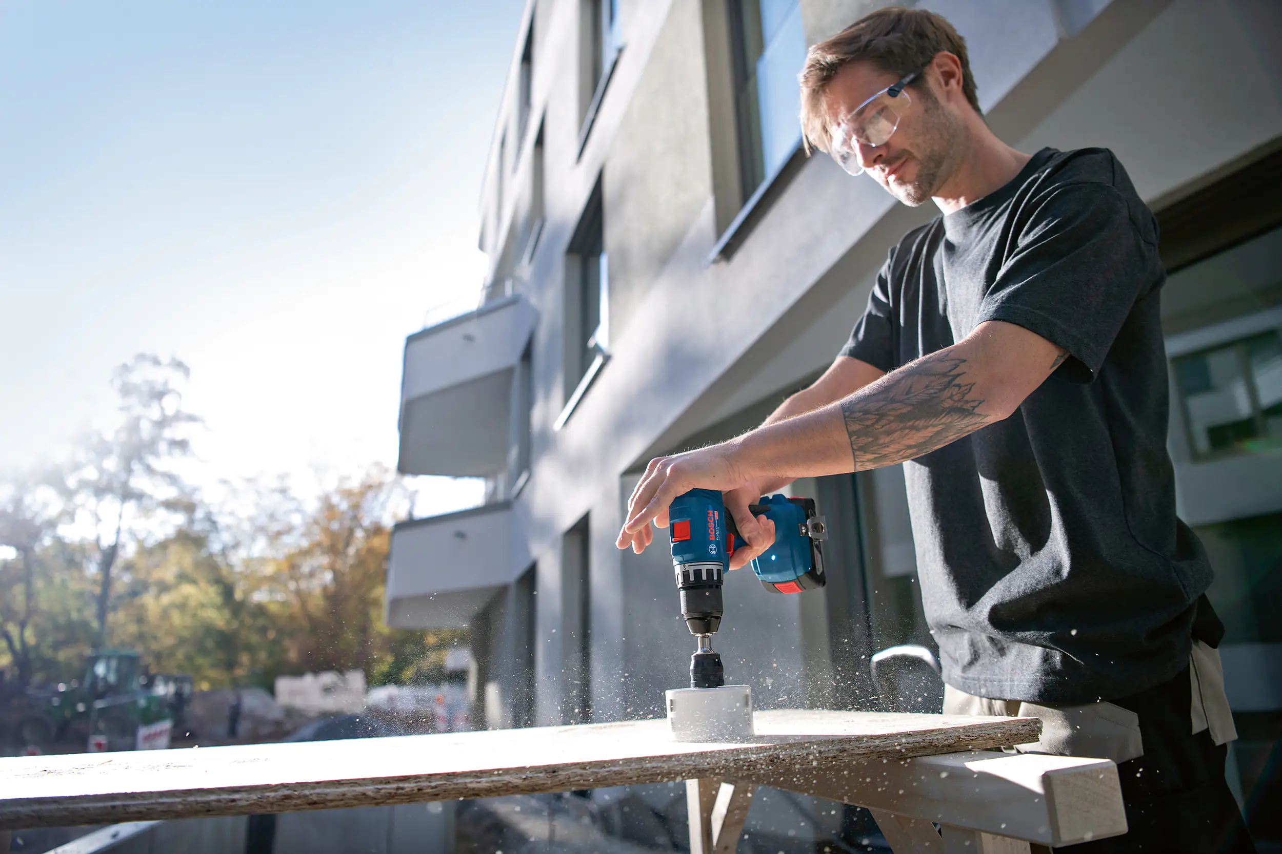 Bosch Professional Akku-Bohrschrauber GSR 18V-45 2 Ah