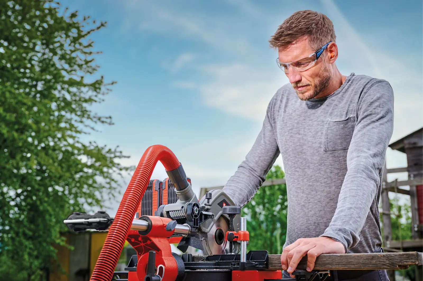 Einhell Expert Akku-Zug-Kapp-Gehrungssäge TE-SM 36/8 L Li Solo