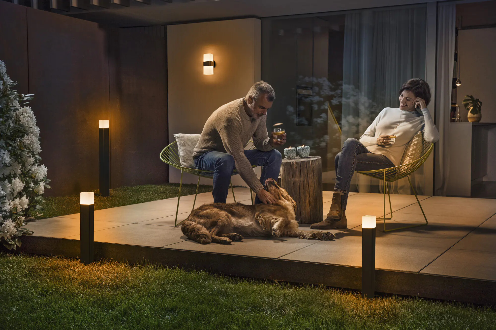Ledvance LED Außen-Wandleuchte Smart+ WiFi Cube dunkelgrau