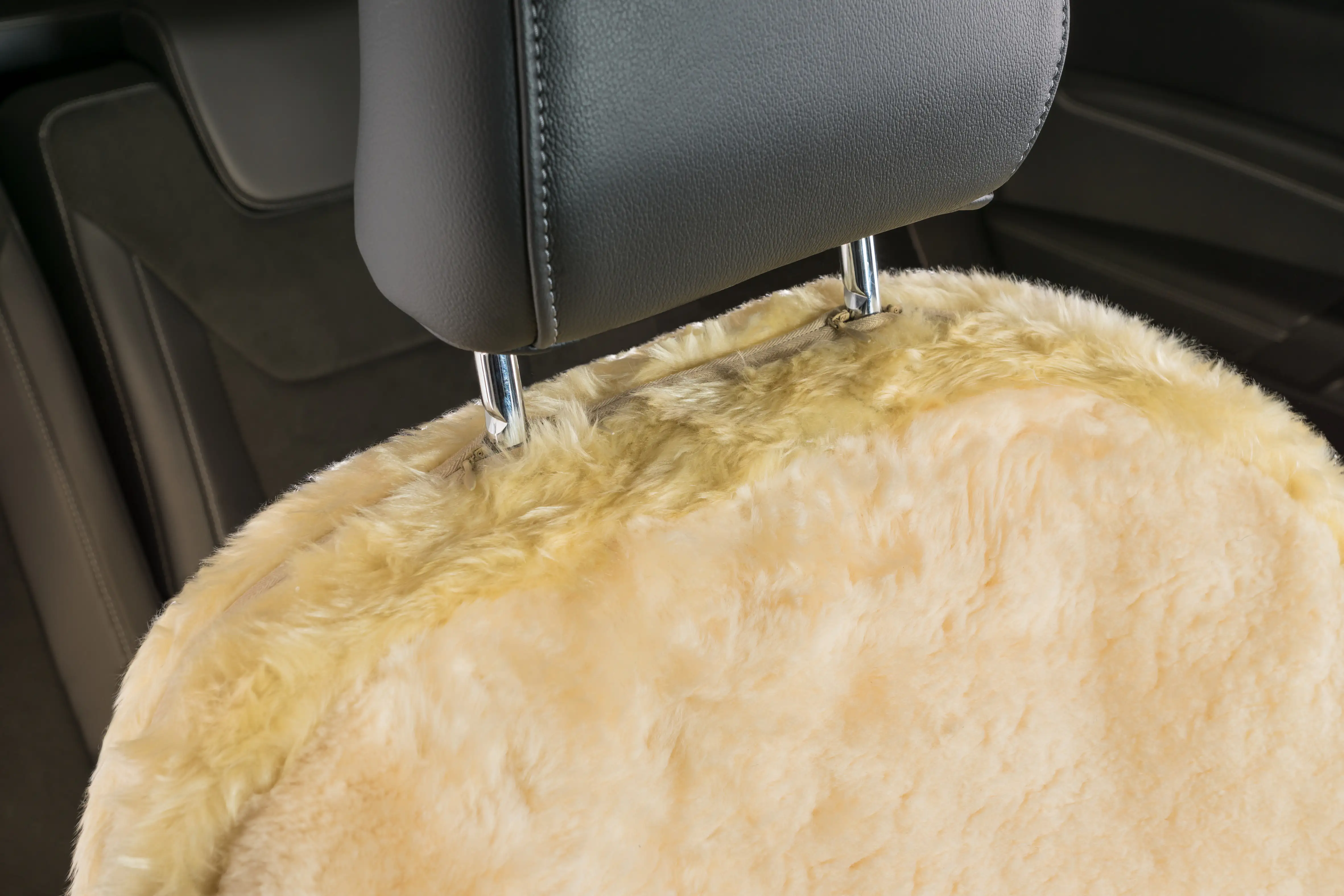 Walser Autositzbezug Lammfell Monette beige mit ZIPP IT System 1-teilig