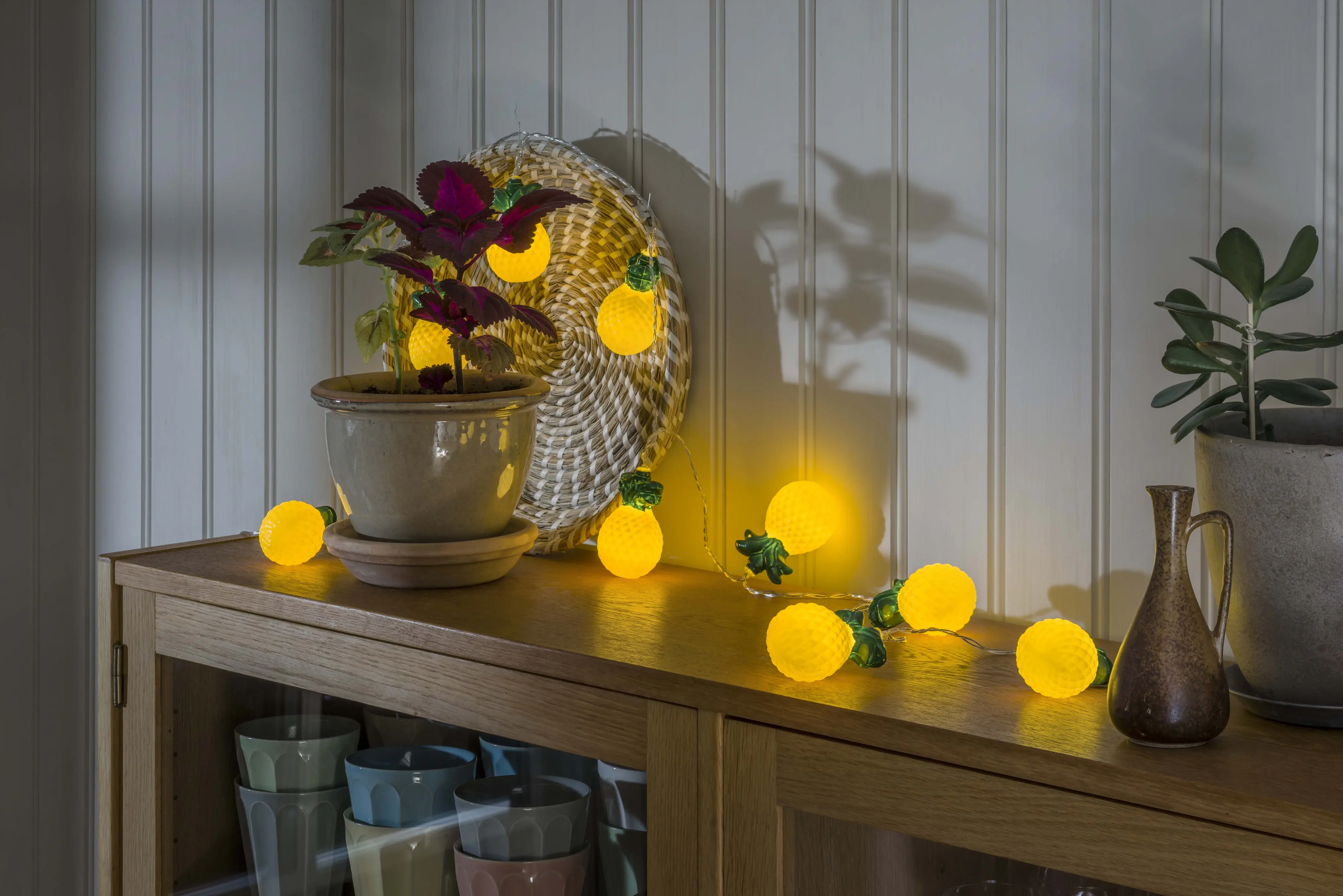 Konstsmide LED Dekolichterkette Ananas Innen 210 cm warmweiß 
