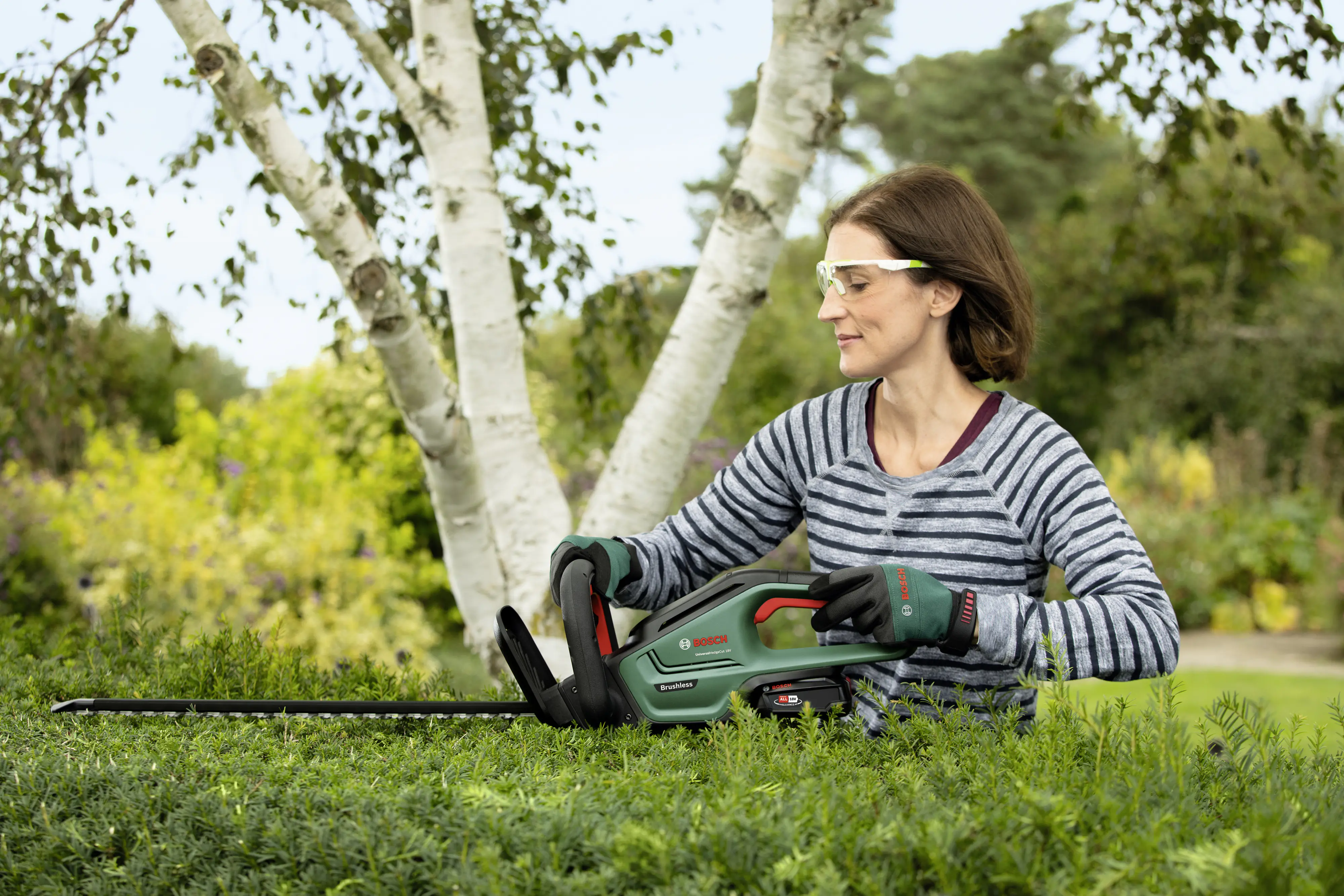 Bosch Akku-Heckenschere UniversalHedgeCut 18-55 18V 2,5 Ah Solo