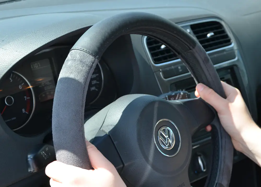 Cartrend Lenkradhülle und Gurtpolster Velours grau