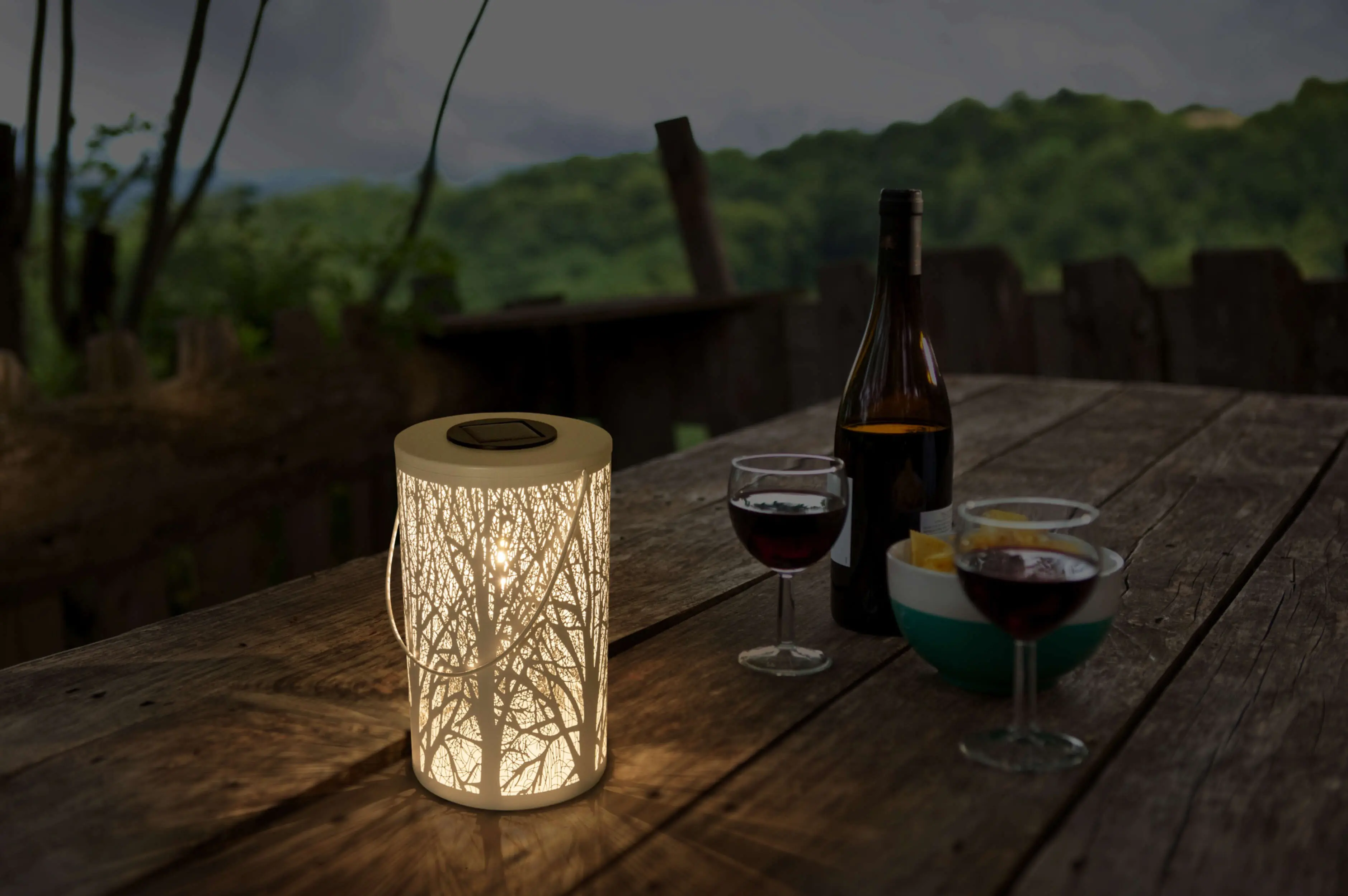 Light & More LED-Solarleuchte Bäume weiß warmweiß