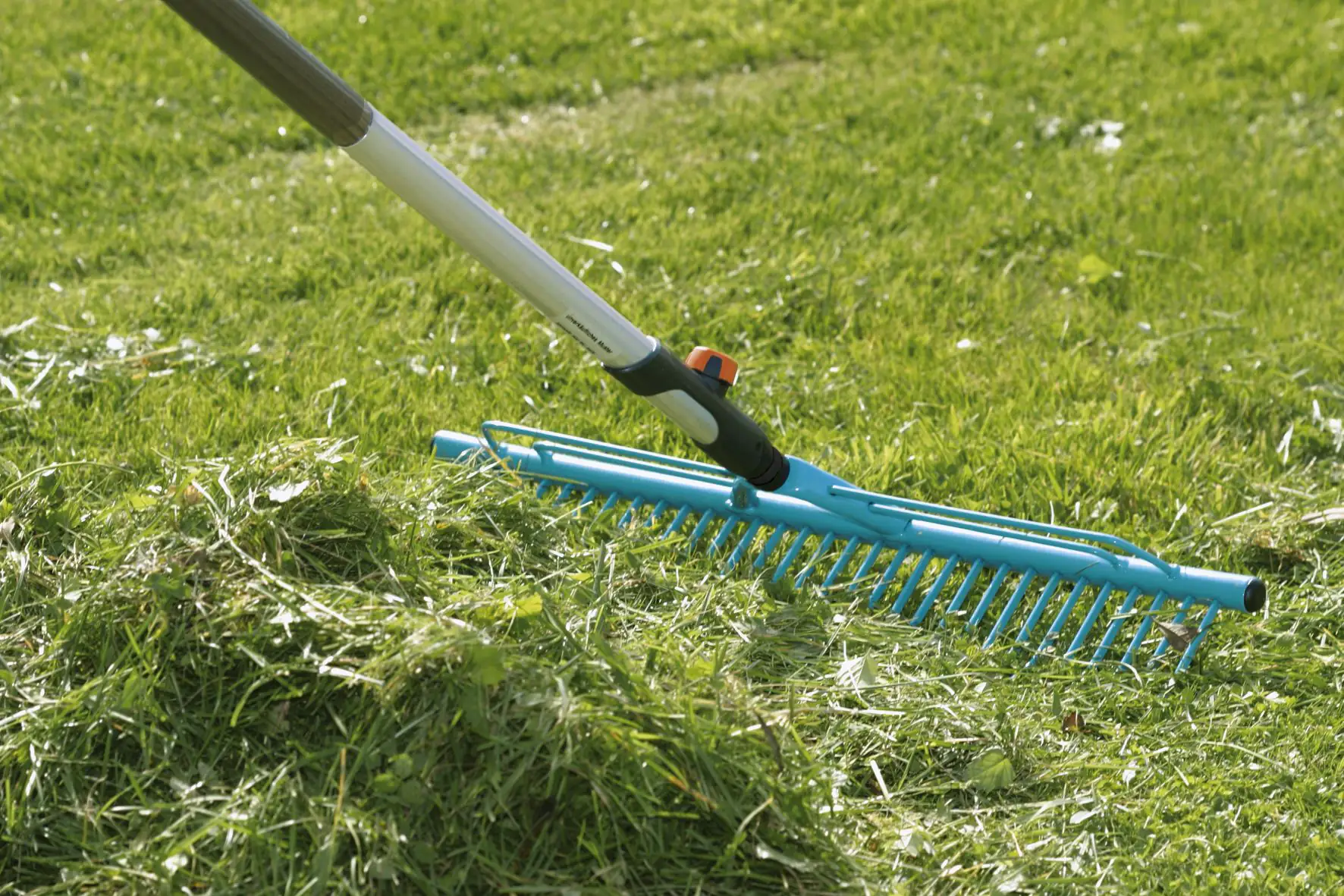 Gardena Rasenrechen combisystem 60 cm Arbeistbreite
