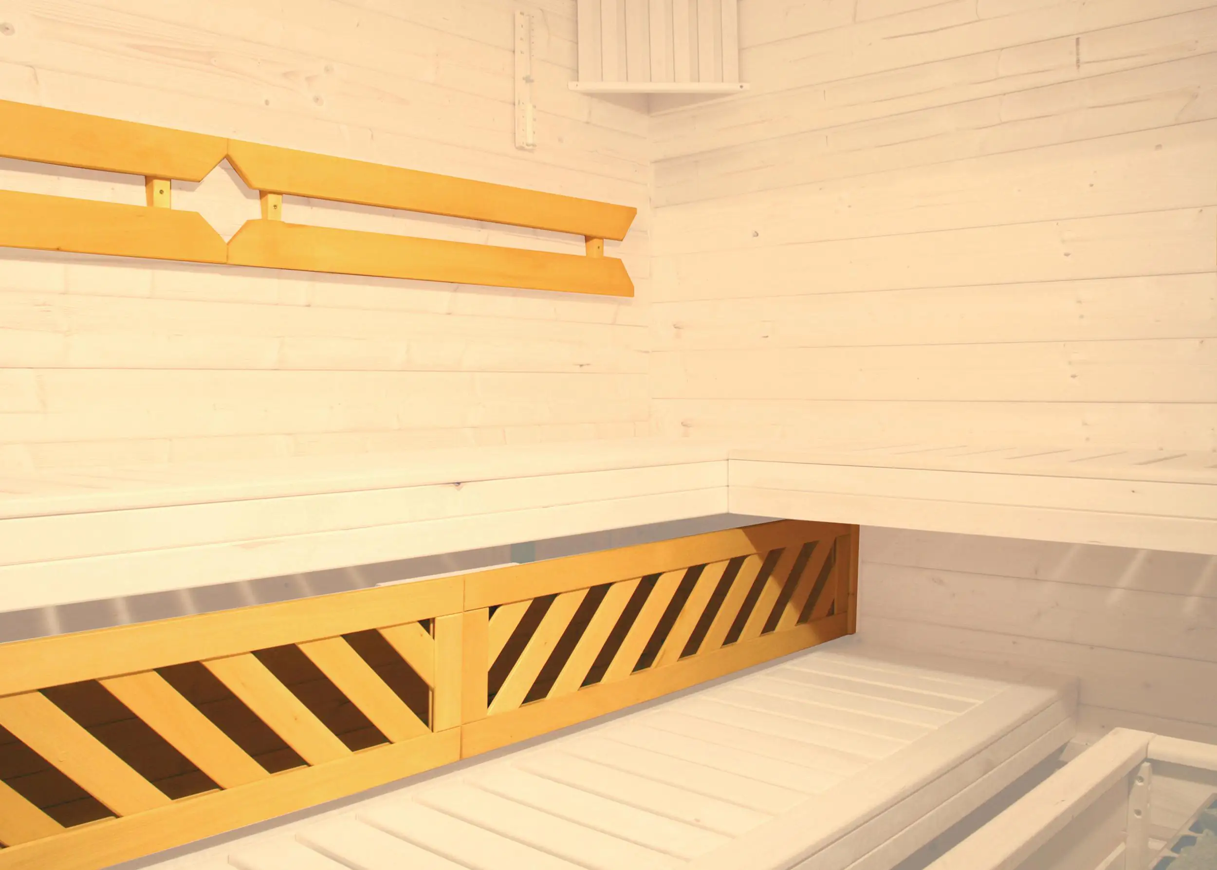 Weka Massivholz Elementsauna Kemi Panorama 1 mit Glastür 2 Fenstern BioS Saunaofen
