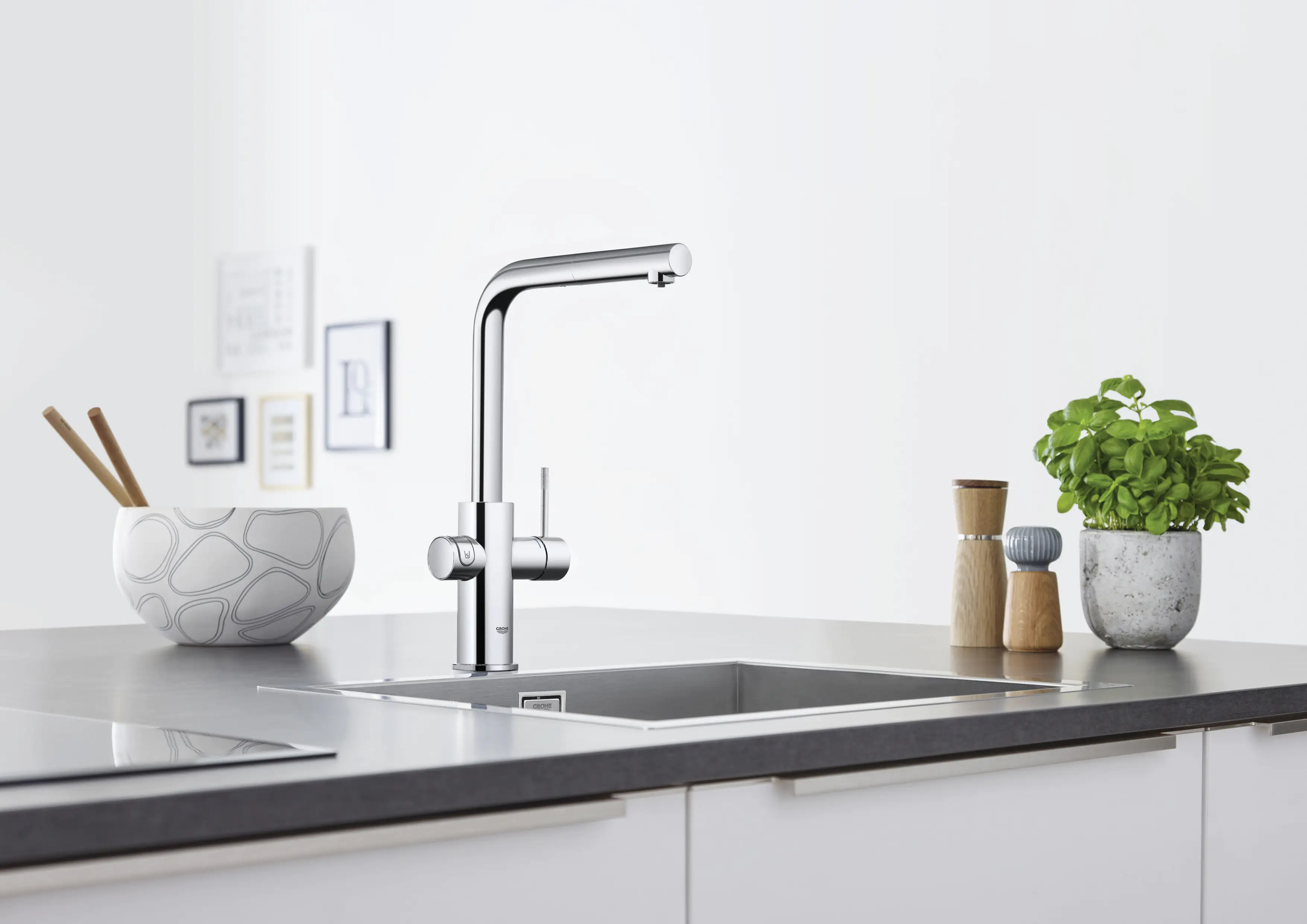 Grohe Blue Home L-Auslauf Starter Kit mit herausziehbarem Mousseurauslauf chrom