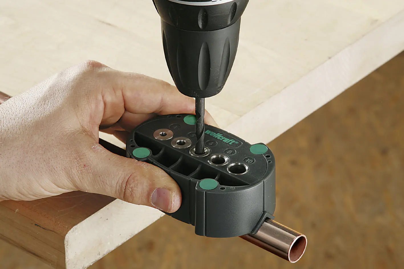 Wolfcraft Bohrhilfe Basic für rechtwinklige Löcher Ø 4, 5, 6, 8, 10 mm