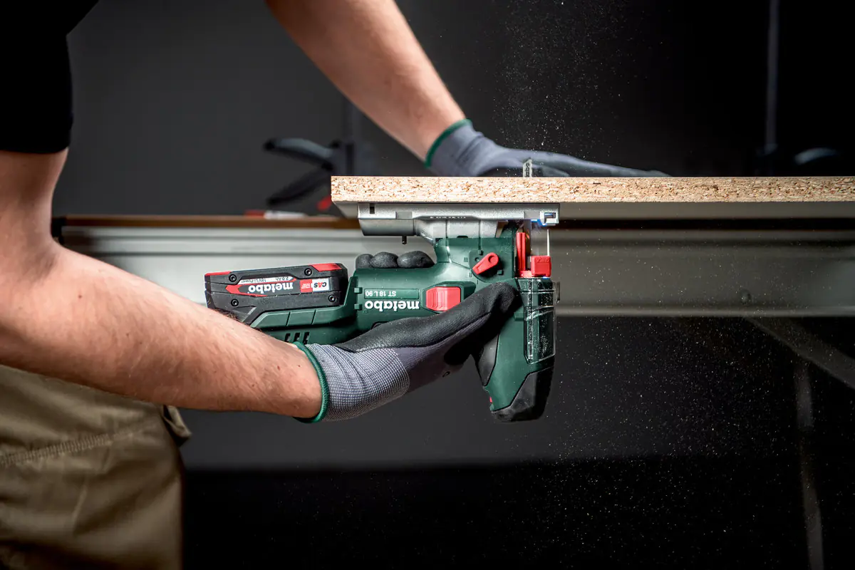 Metabo Akku-Stichsäge ST 18 L 90 18V in metaBox 145 L