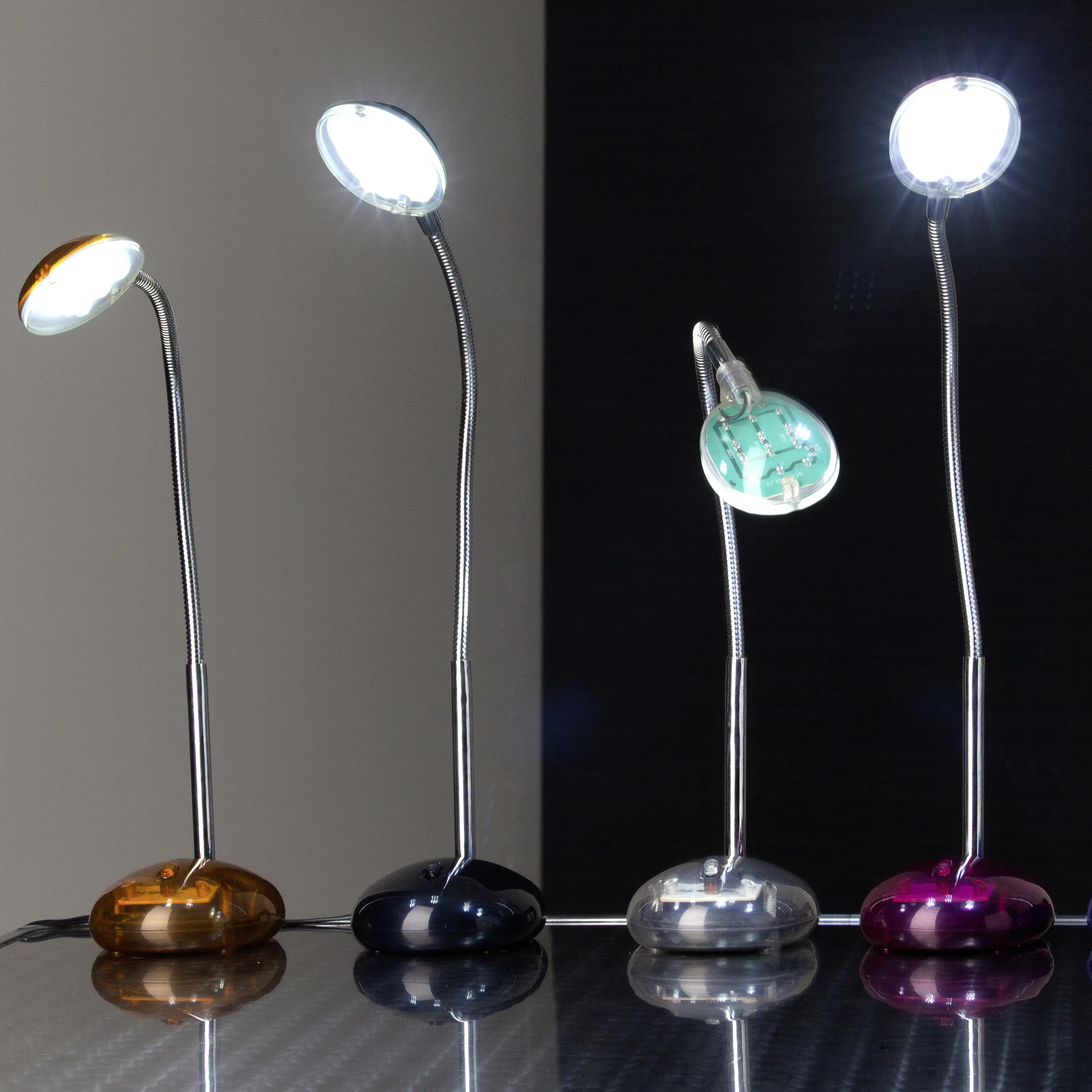 Brilliant LED Tischleuchte Timmi 32 cm 1,5 W, kaltweiß