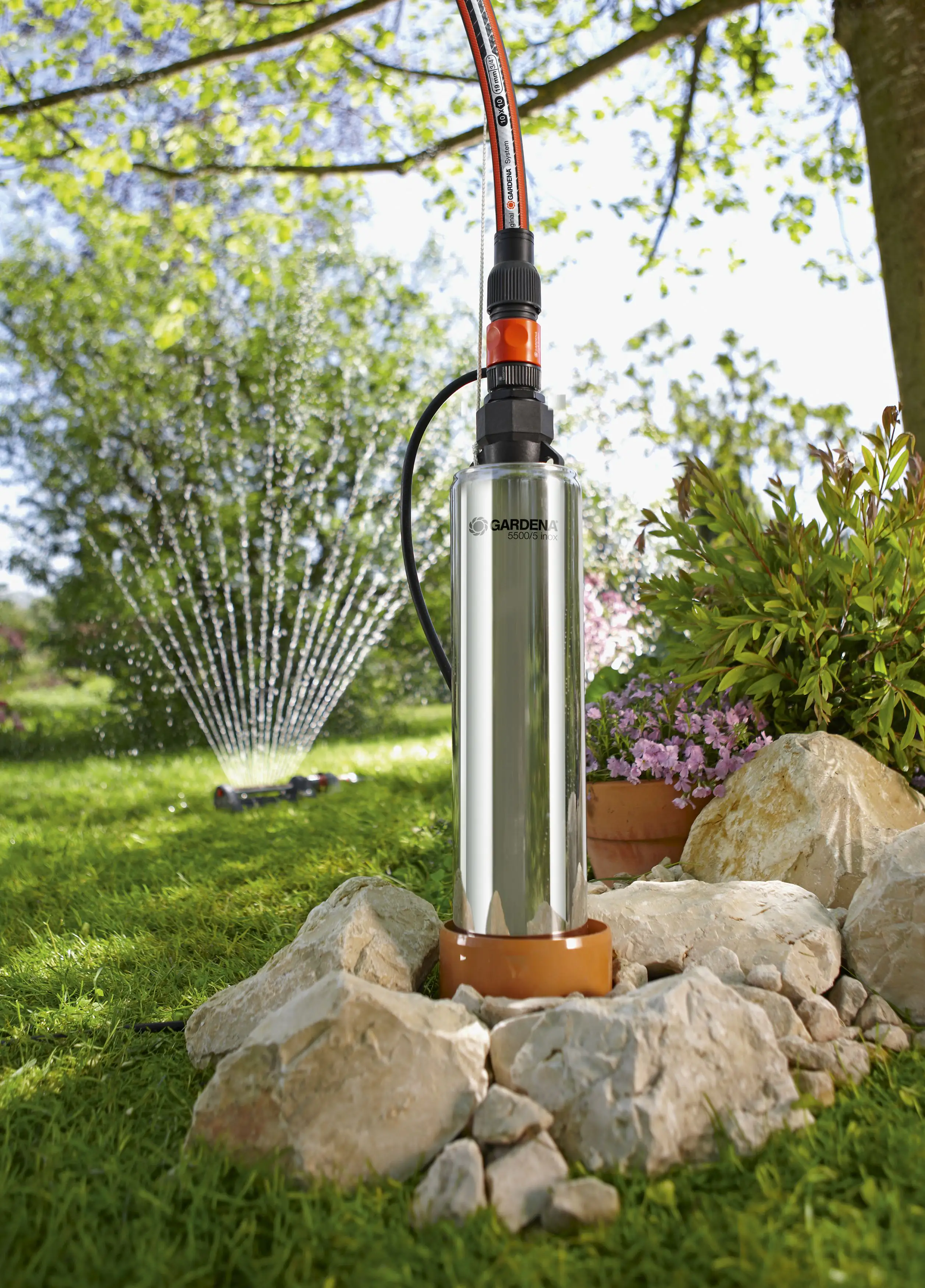 Gardena Tiefbrunnenpumpe 5500 l/h 5 m inox 850 Watt
