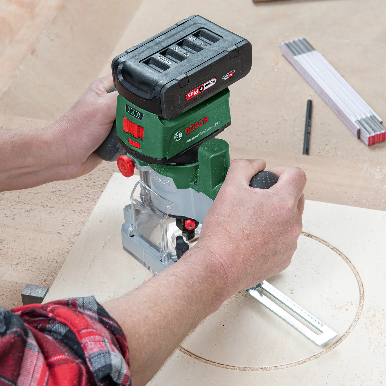 Bosch Akku-Oberfräse Router Combi Set 18V Solo