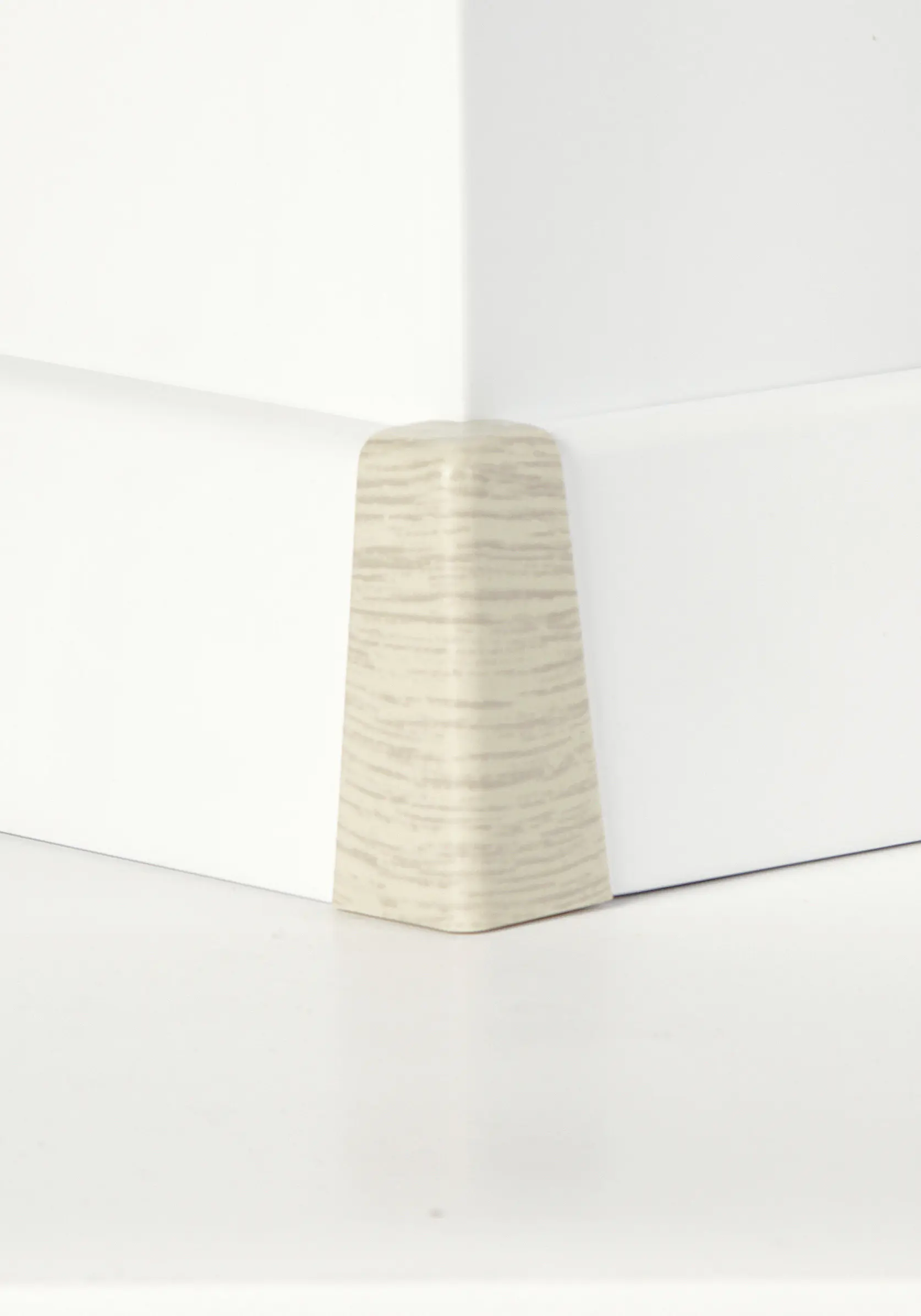 Classen Außenecke für Clip-Leiste foliert 58 x 19 mm eiche weiß  Holzpore