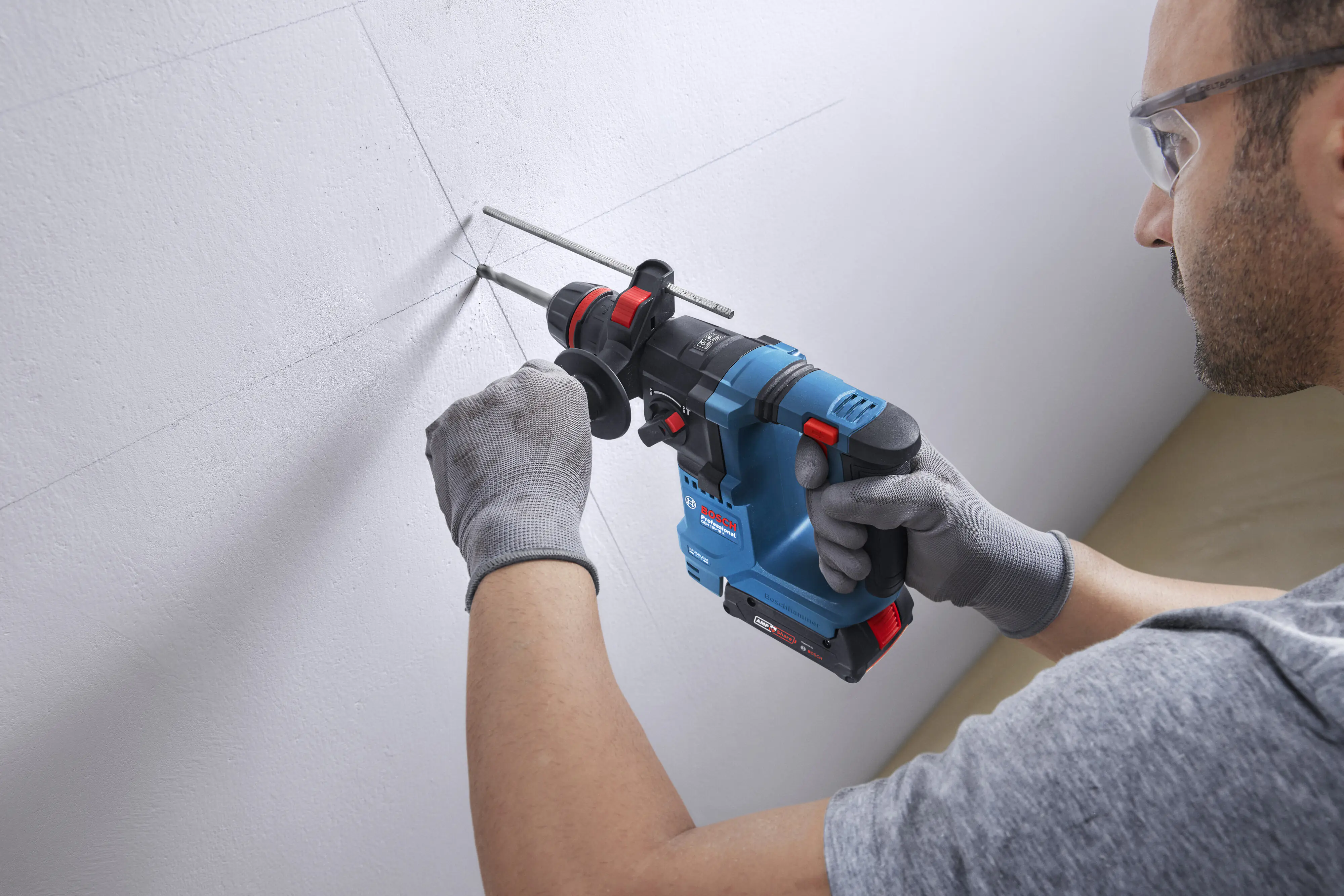 Bosch Professional Akku-Bohrhammer GBH 18V-18 X 18 Volt Solo