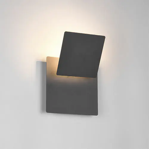 Trio LED-Wandleuchte Mio 18x18 cm schwarz matt schwenkbar
