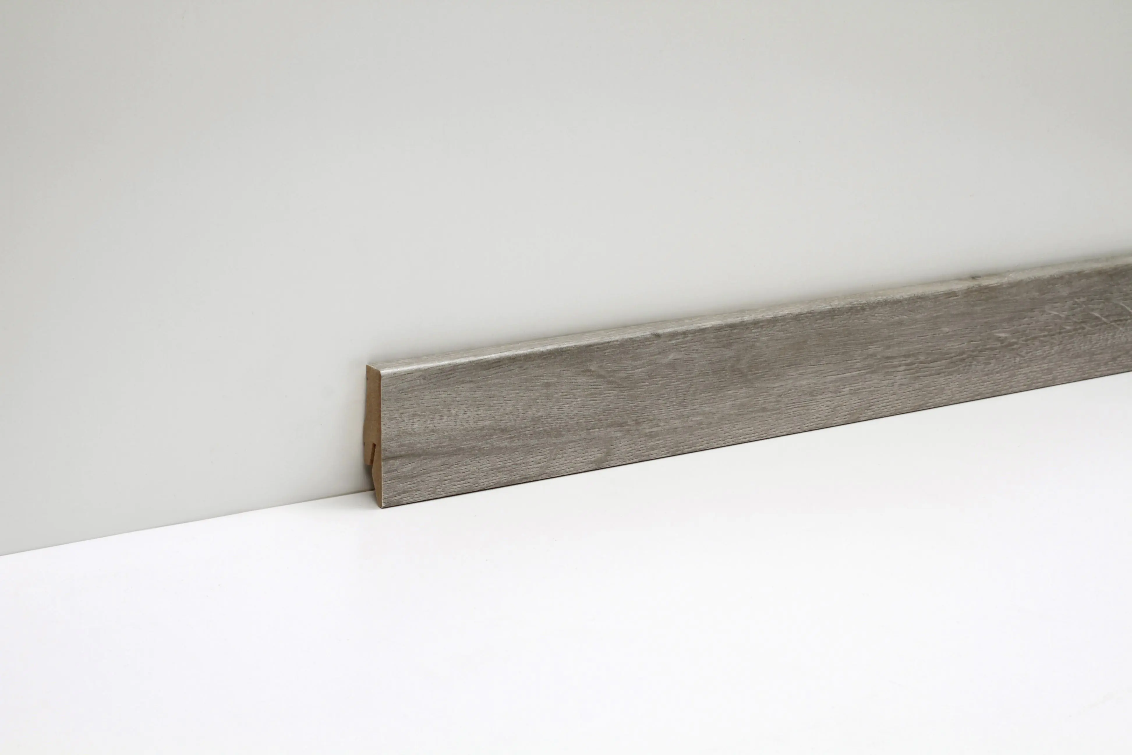Classen Clip-Fußleiste 240 cm 58 x 19 mm Eiche Dolomit