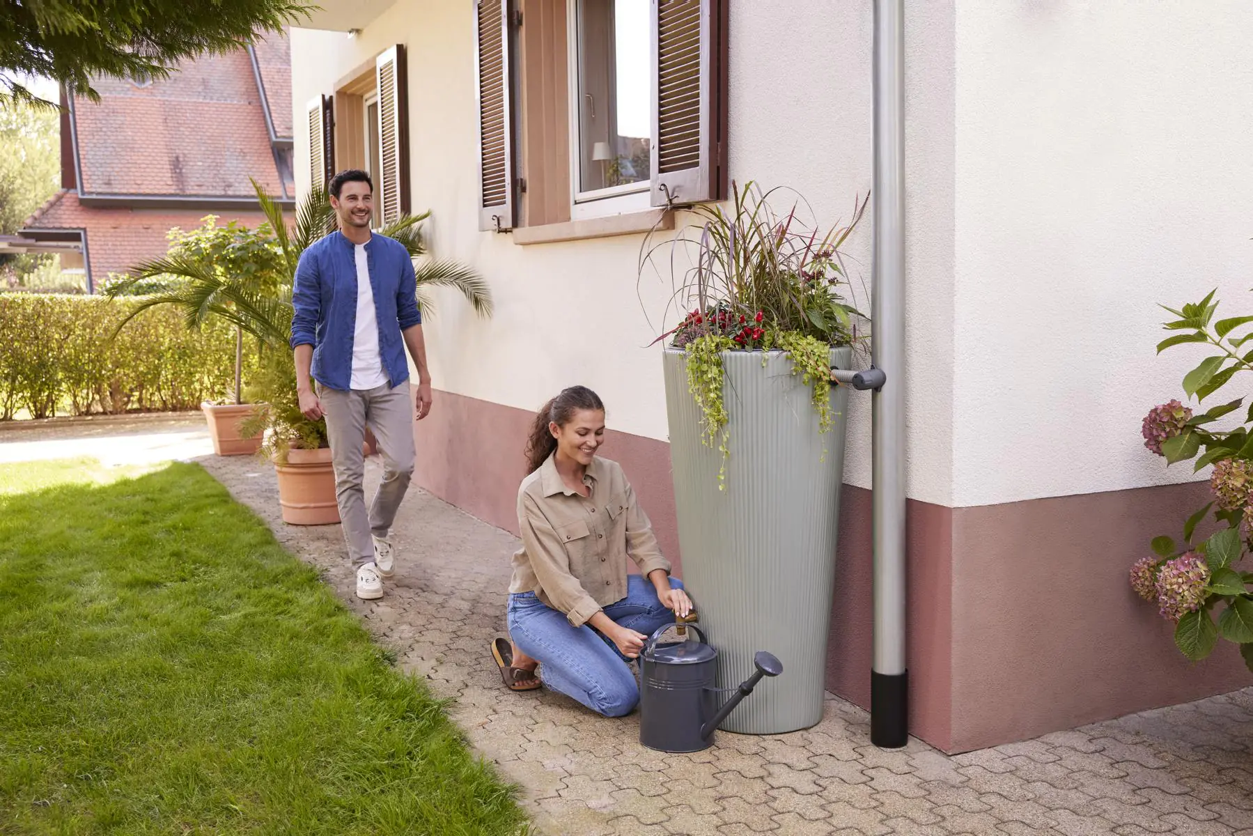 4rain Regenspeicher Vaso 2 in 1 Decor 220 L agave mit Pflanzschale