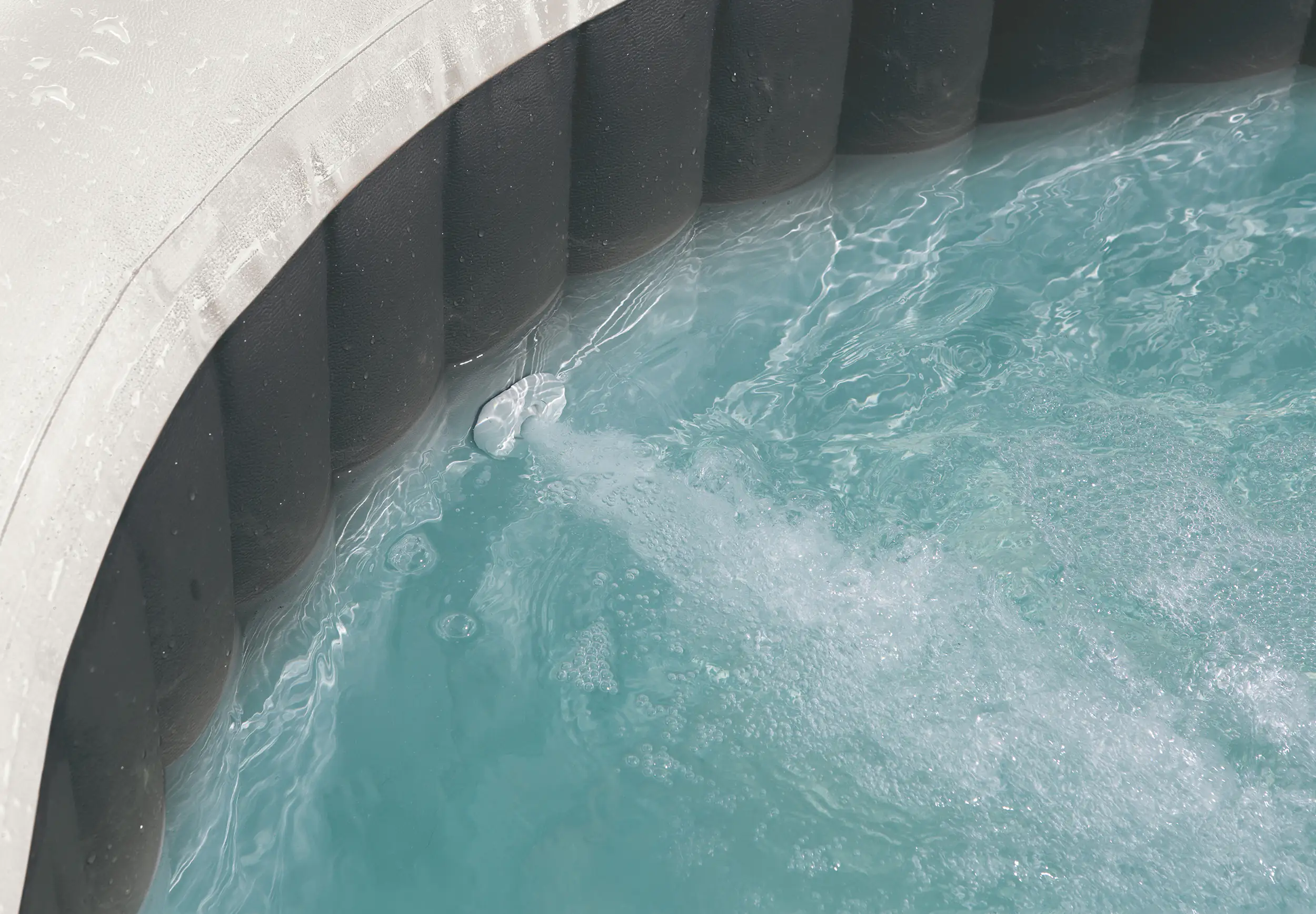 Intex Pure Spa Octagon Bubble Jet mit Salzwassersystem Ø 201 x 71 cm
