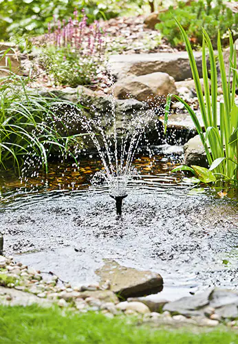 Heissner Smartline Wasserspielpumpe Jet Eco Plus 4.900 l/h