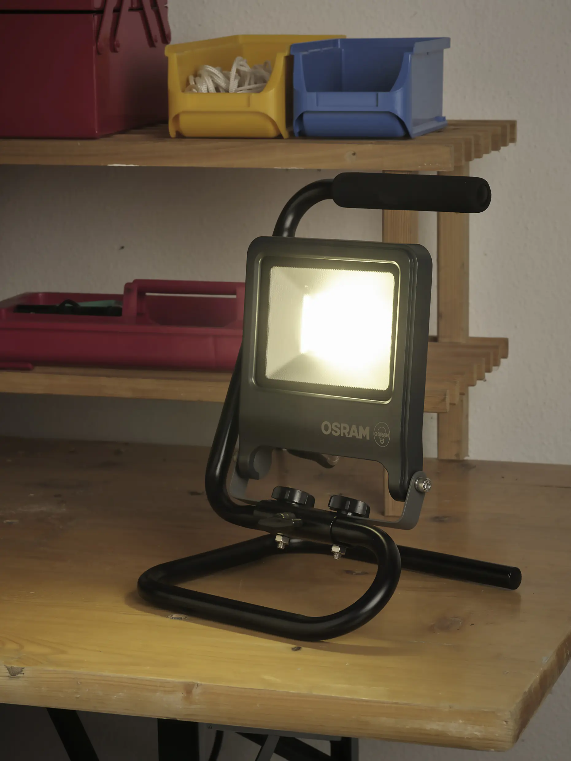 Osram LED Arbeitsleuchte 30 W schwenk Kabel