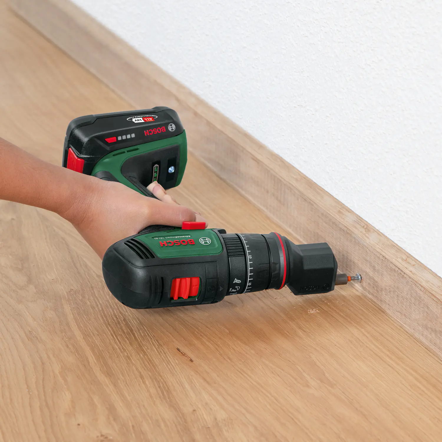 Bosch Akku-Schlagbohrschrauber AdvancedImpact 18V-80 QuickSnap inkl. 2 Akkus & Ladegerät