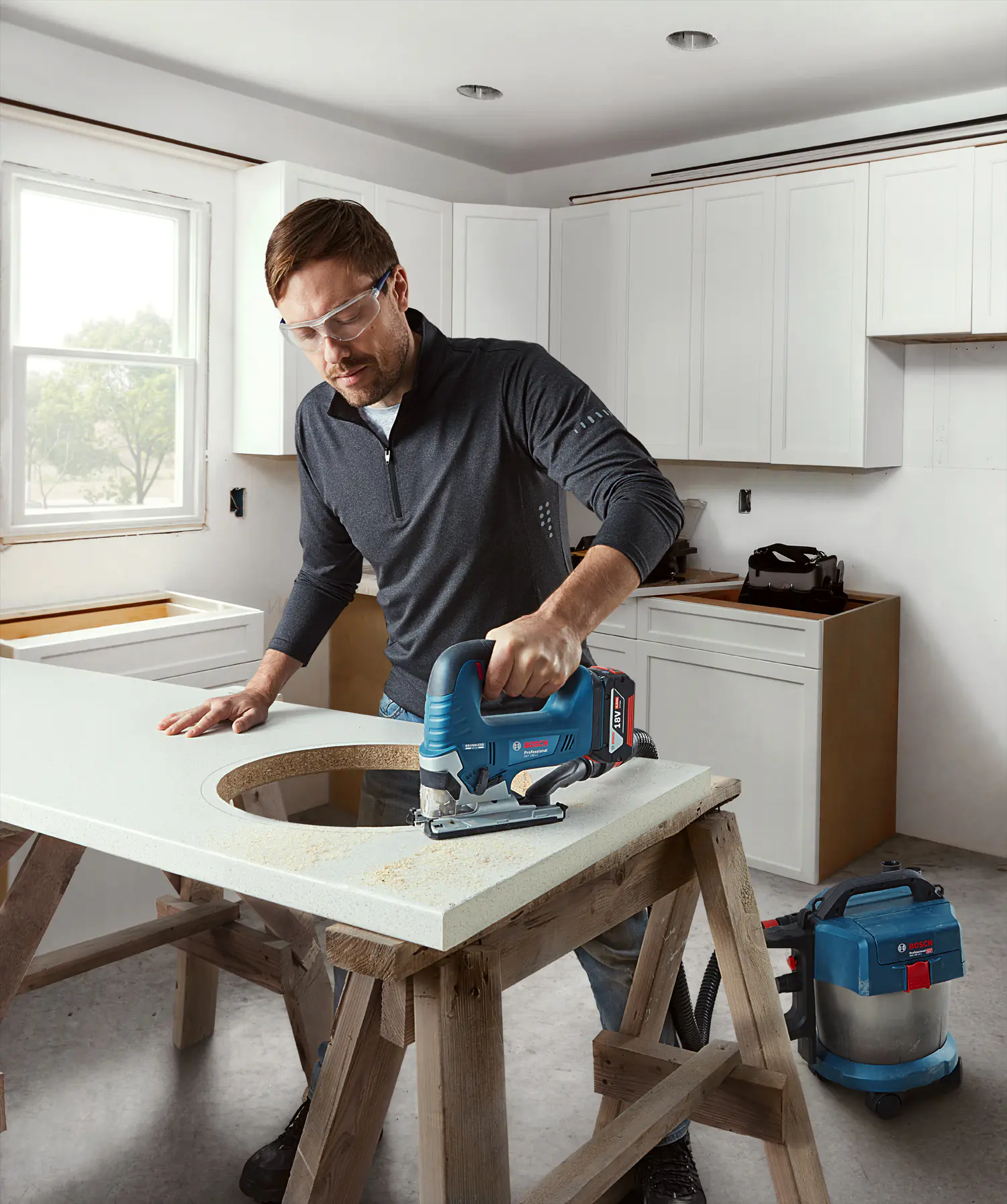 Bosch Professional Akku-Stichsäge GST 18V-125 B Solo