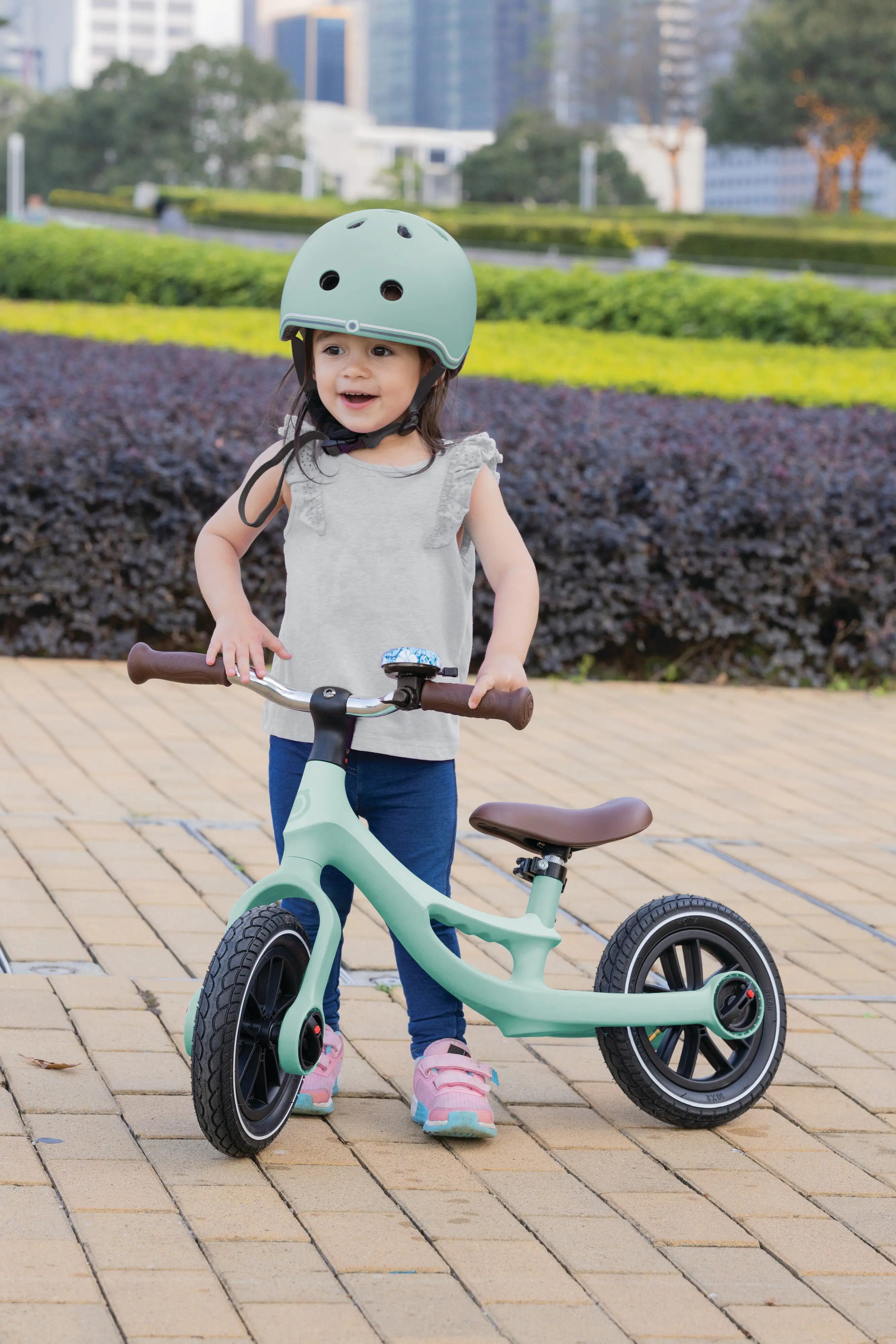 Globber Laufrad Go Bike Elite Air mint