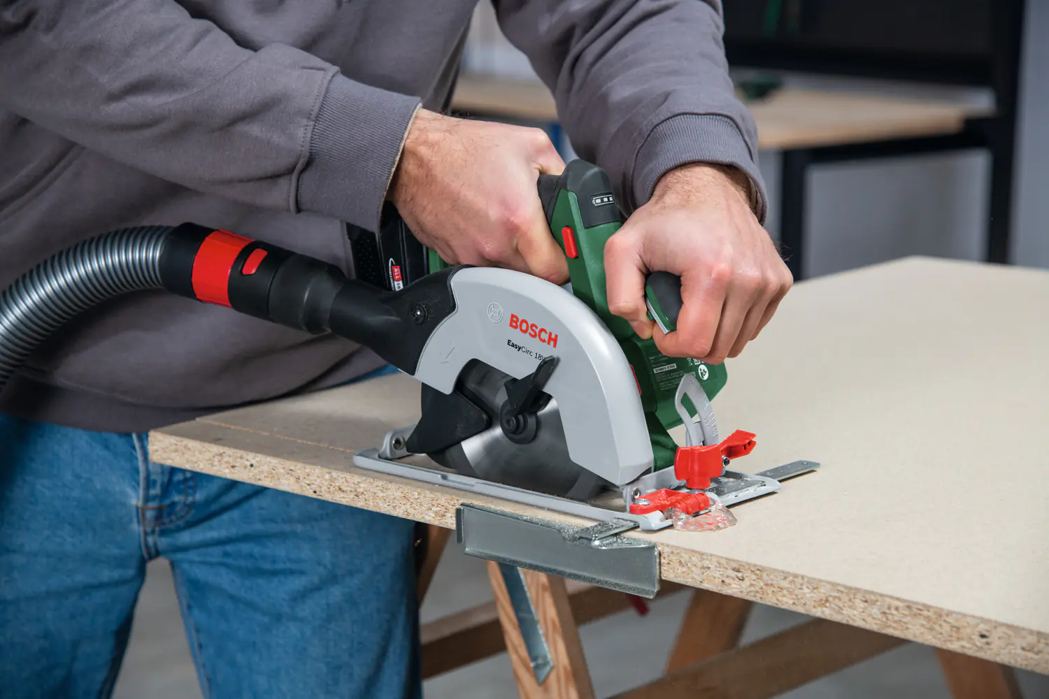 Bosch Akku-Kreissäge EasyCirc 18V-48 Solo im Karton