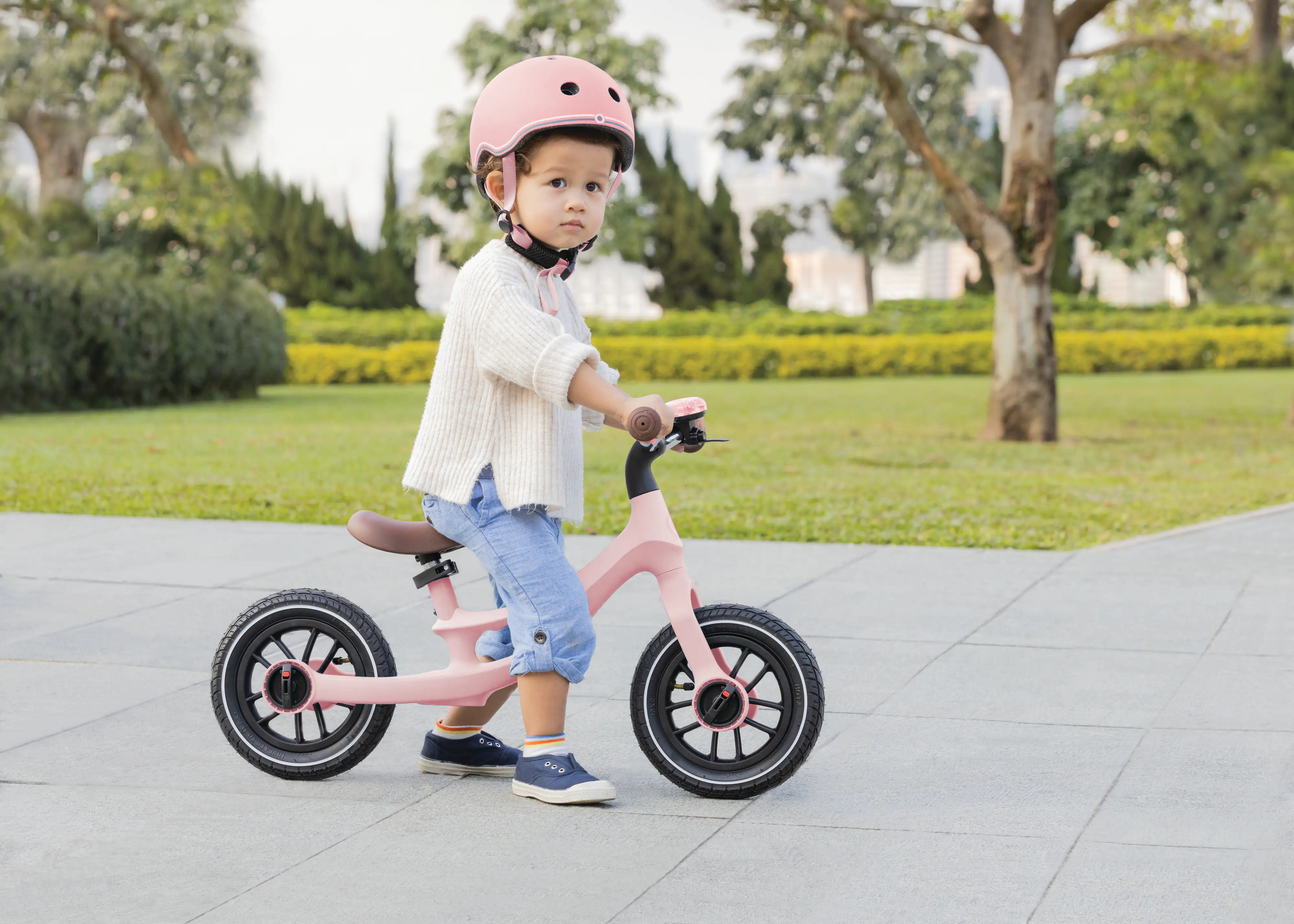 Globber Laufrad Go Bike Elite Air pastellrosa