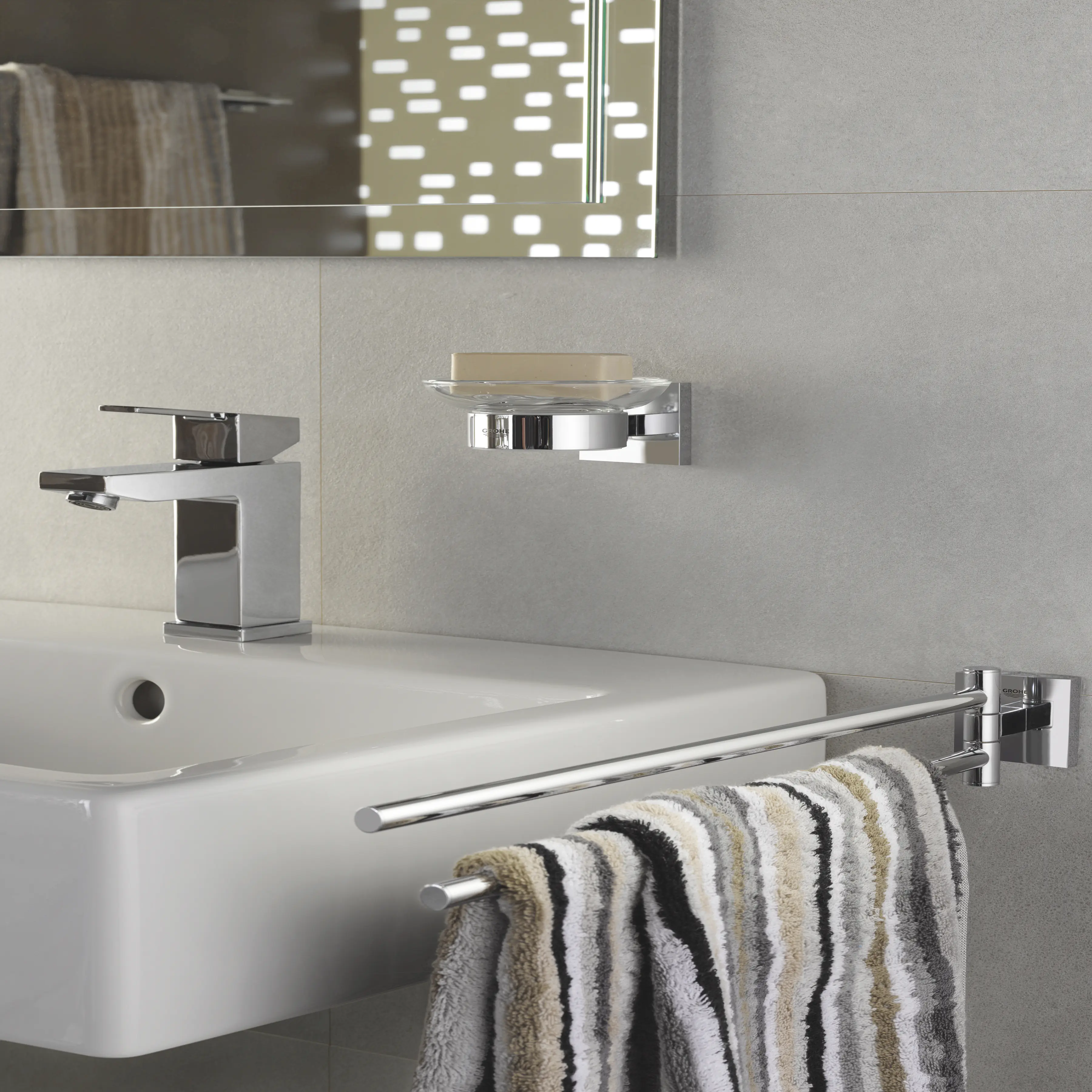 Grohe Start Cube Handtuchhalter chrom schwenkbar