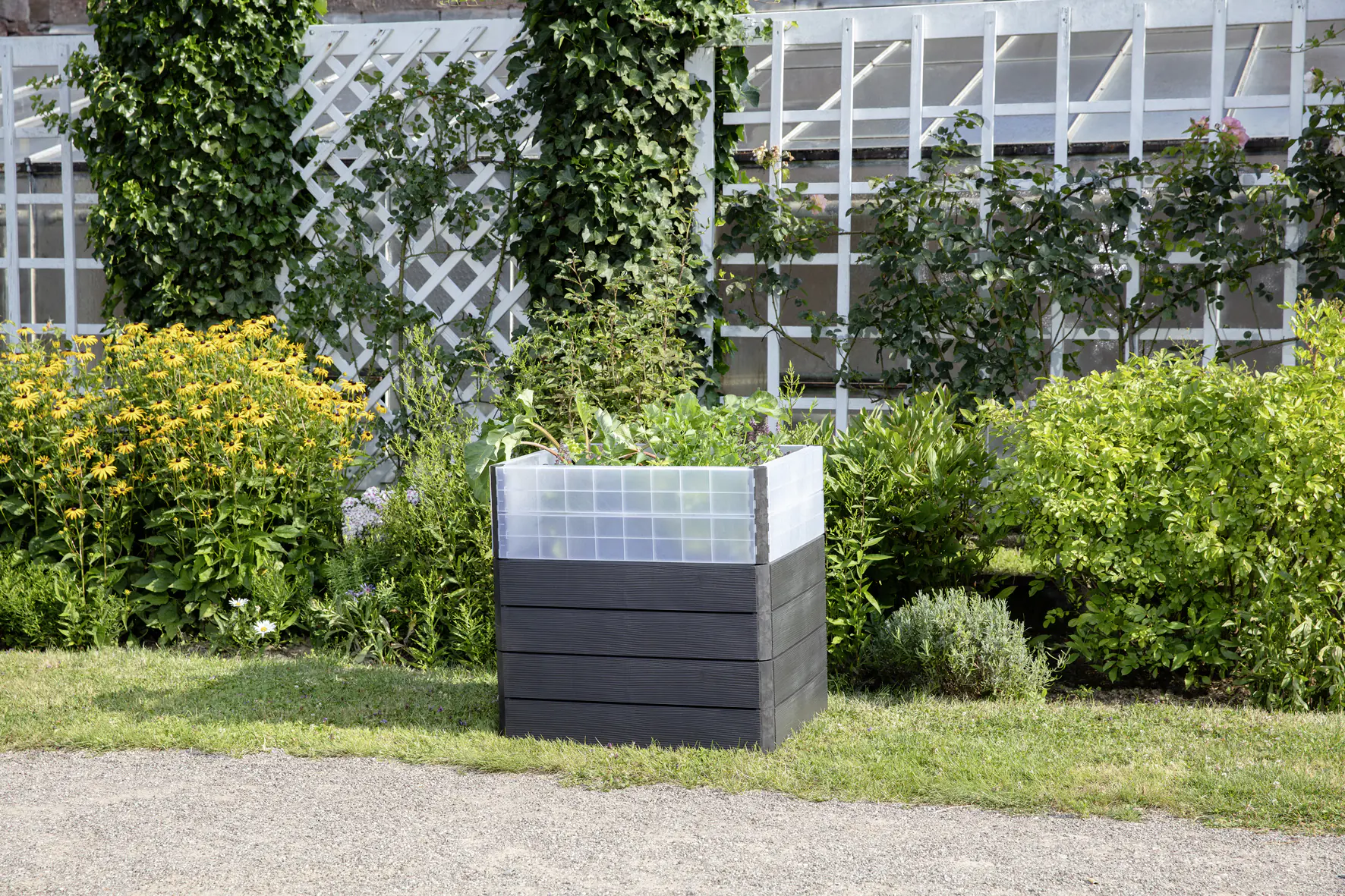Garantia Hochbeet Ergo Quadro Turbo M 75 80 x 60 x 75 cm, wood, Wassersystem & Wachstumsmodul