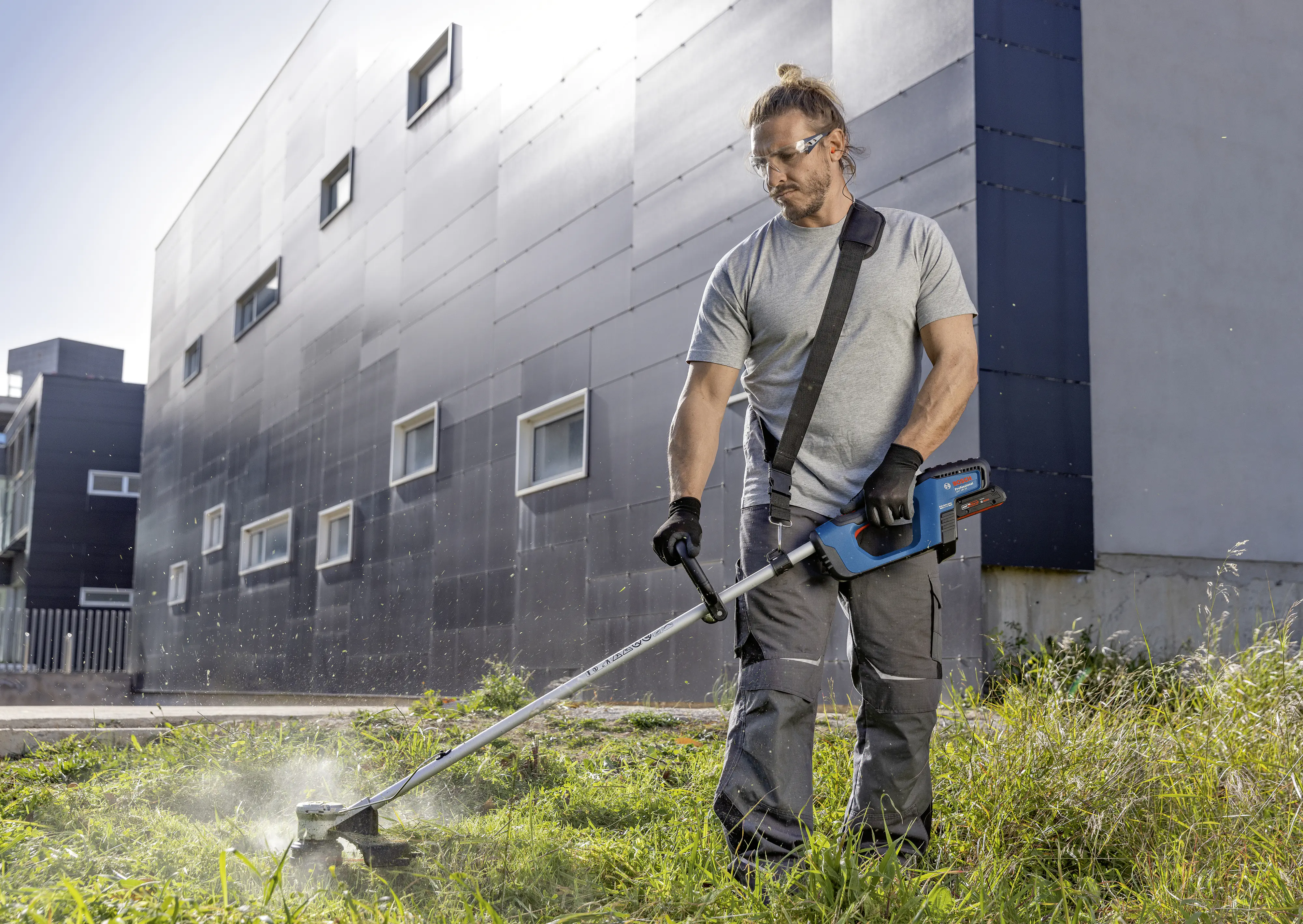 Bosch Professional Akku-Rasentrimmer GRT 18V-33 Solo