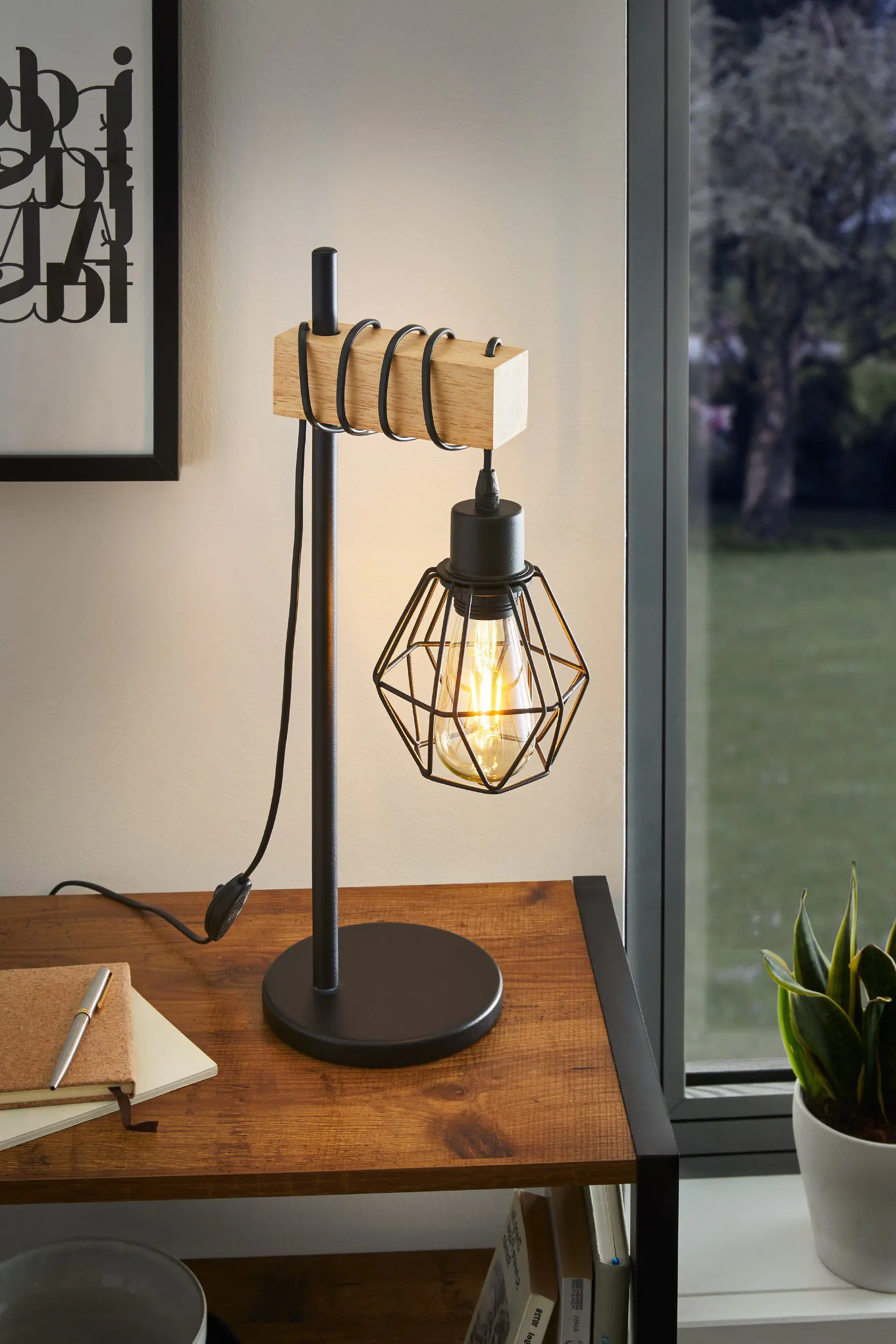Eglo Tischlampe Townshend 50 x 22 cm schwarz/braun