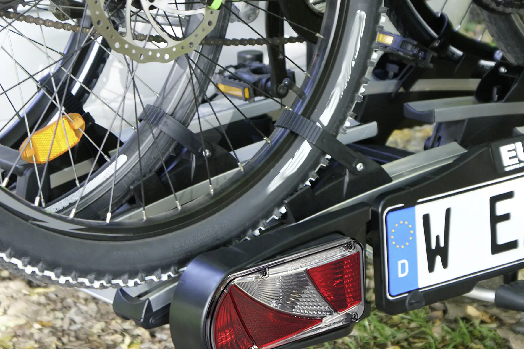 EUFAB Fahrradheckträger Premium III für 3 Fahrräder abklappbar