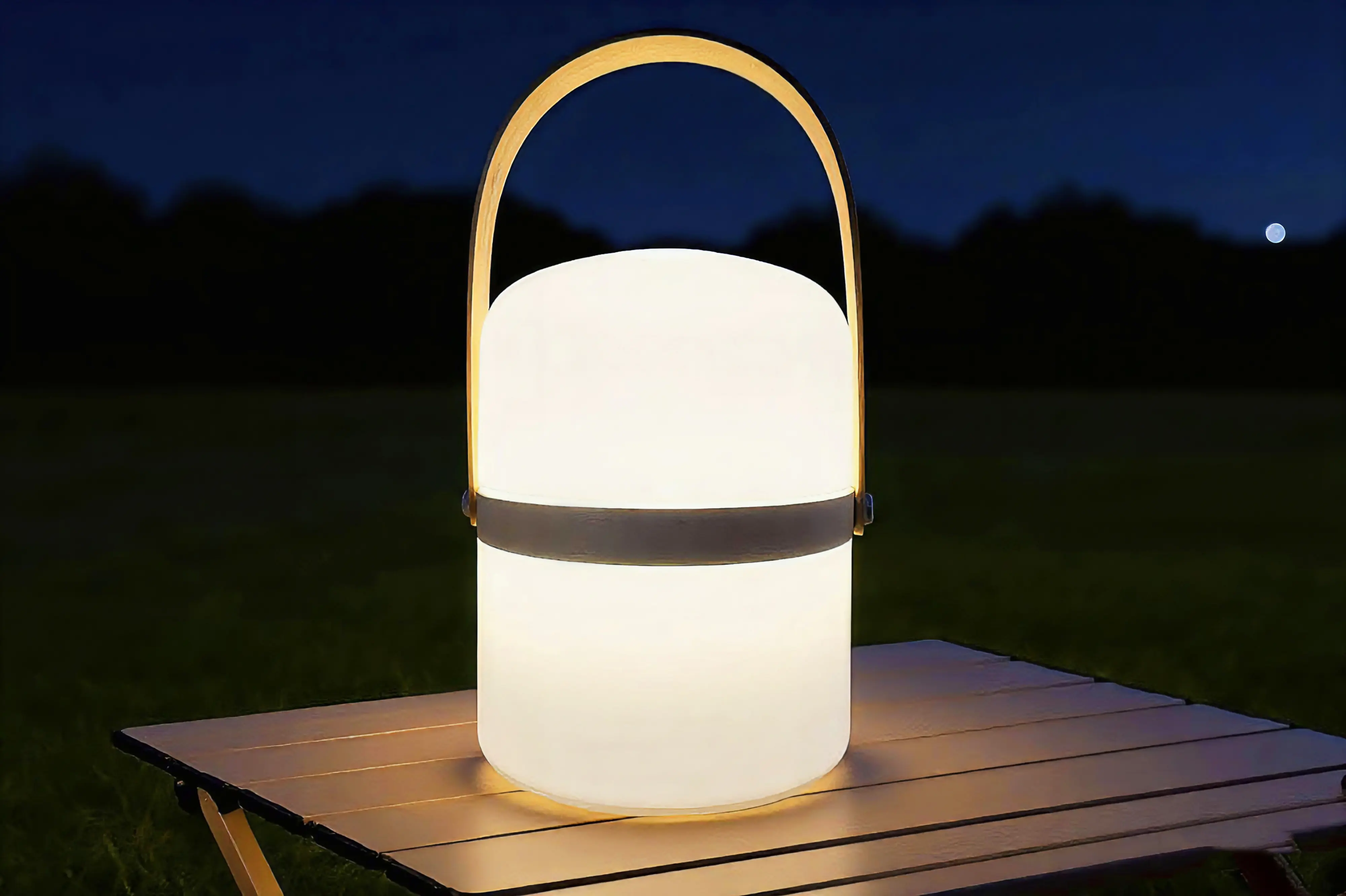 Dapo LED Akkuleuchte Hawaii mit Bambus Ring warmweiß
